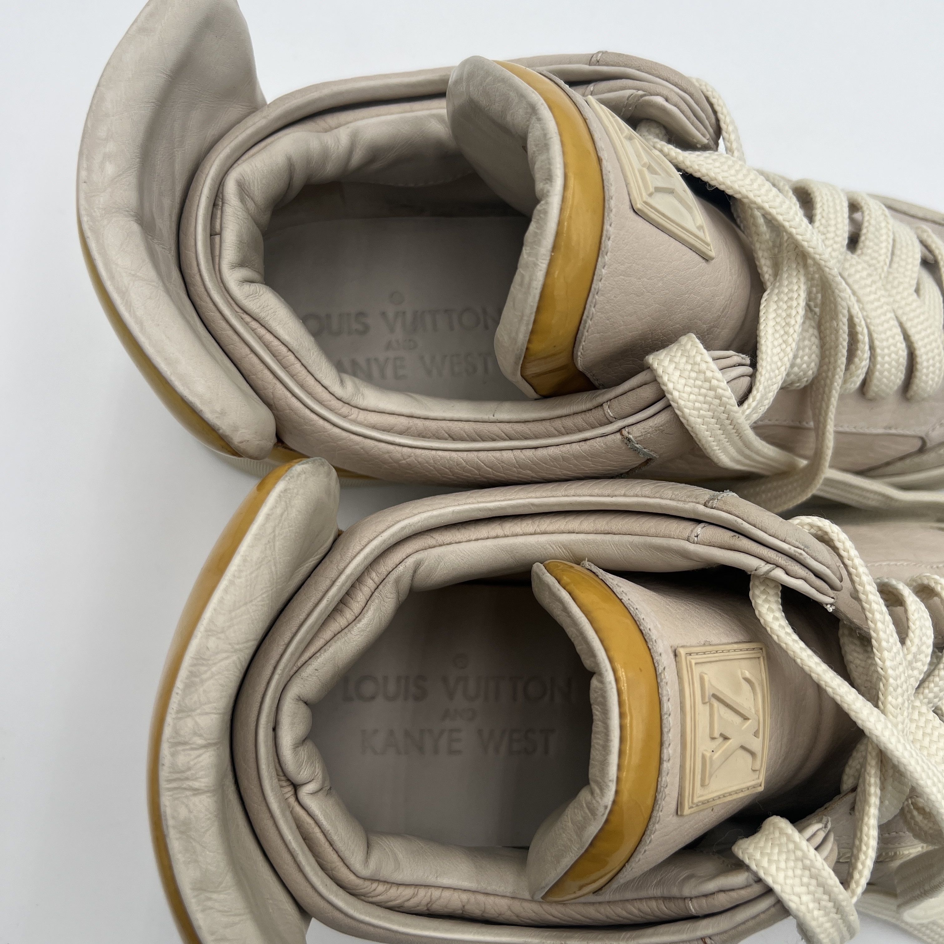 Kanye West × Louis Vuitton × Yeezy Louis Vuitton Don Kanye West Cream Low Top LV Sneakers Size US 8 / EU 41 - 7 Thumbnail