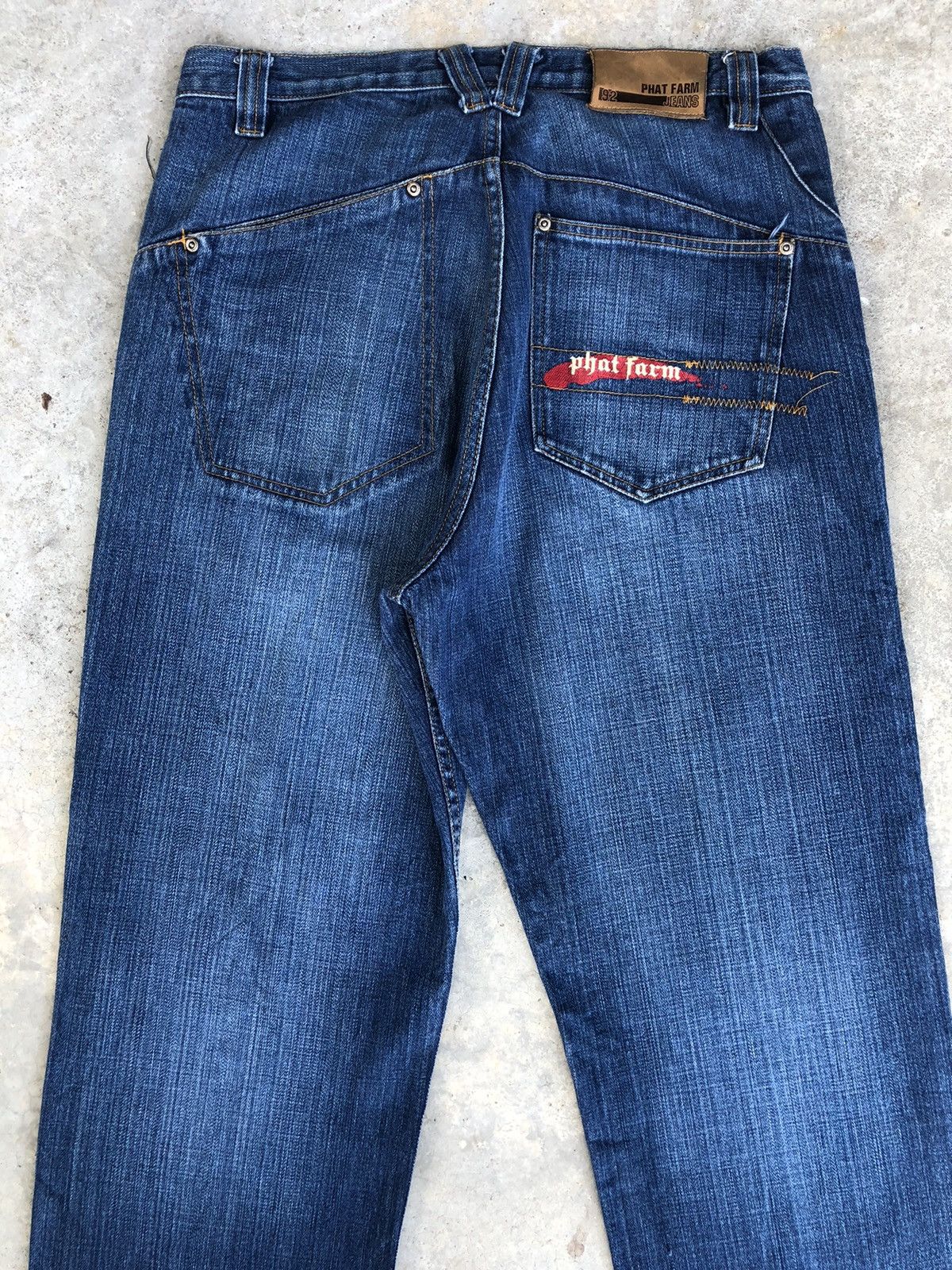 Phat Farm Phat Farm Embroidered Logo Baggy Jeans hip hop Distresed Size US 33 - 8 Thumbnail