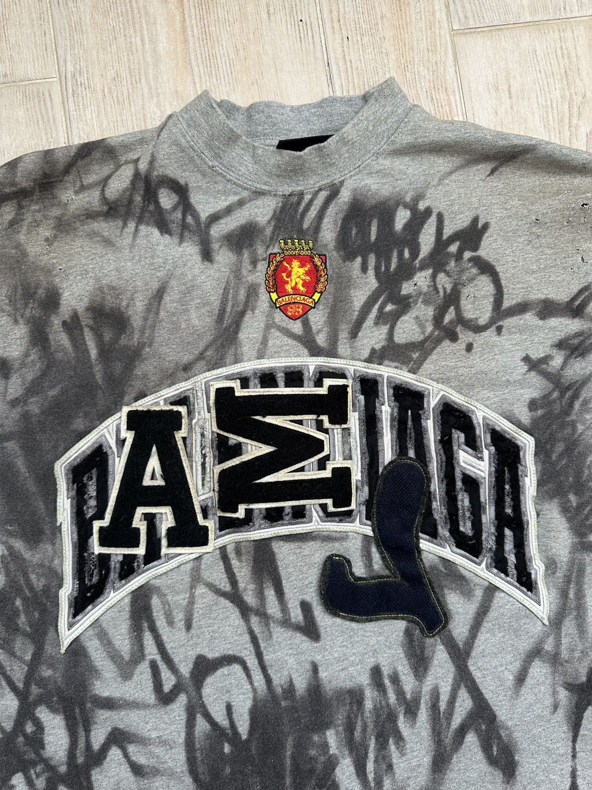 Balenciaga Balenciaga skater graffiti Size US M / EU 48-50 / 2 - 3 Thumbnail