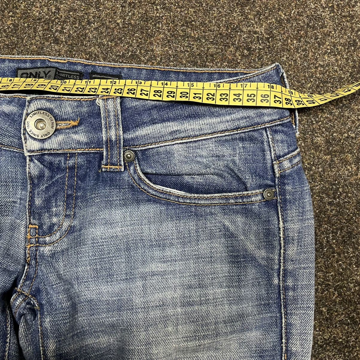 Vintage Y2K Vintage Flared Distressed Wide Leg Jeans Grunge Logo 29 Size US 29 - 5 Thumbnail