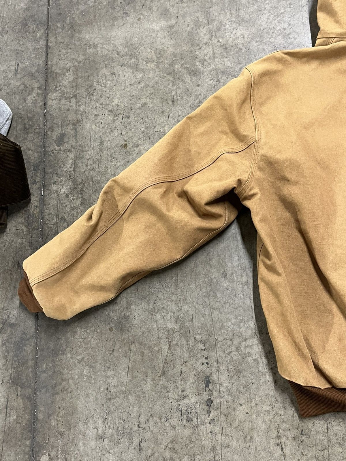Carhartt × Vintage Carhartt vintage hooded zip up jacket rare hype workwear Size US XL / EU 56 / 4 - 10 Thumbnail