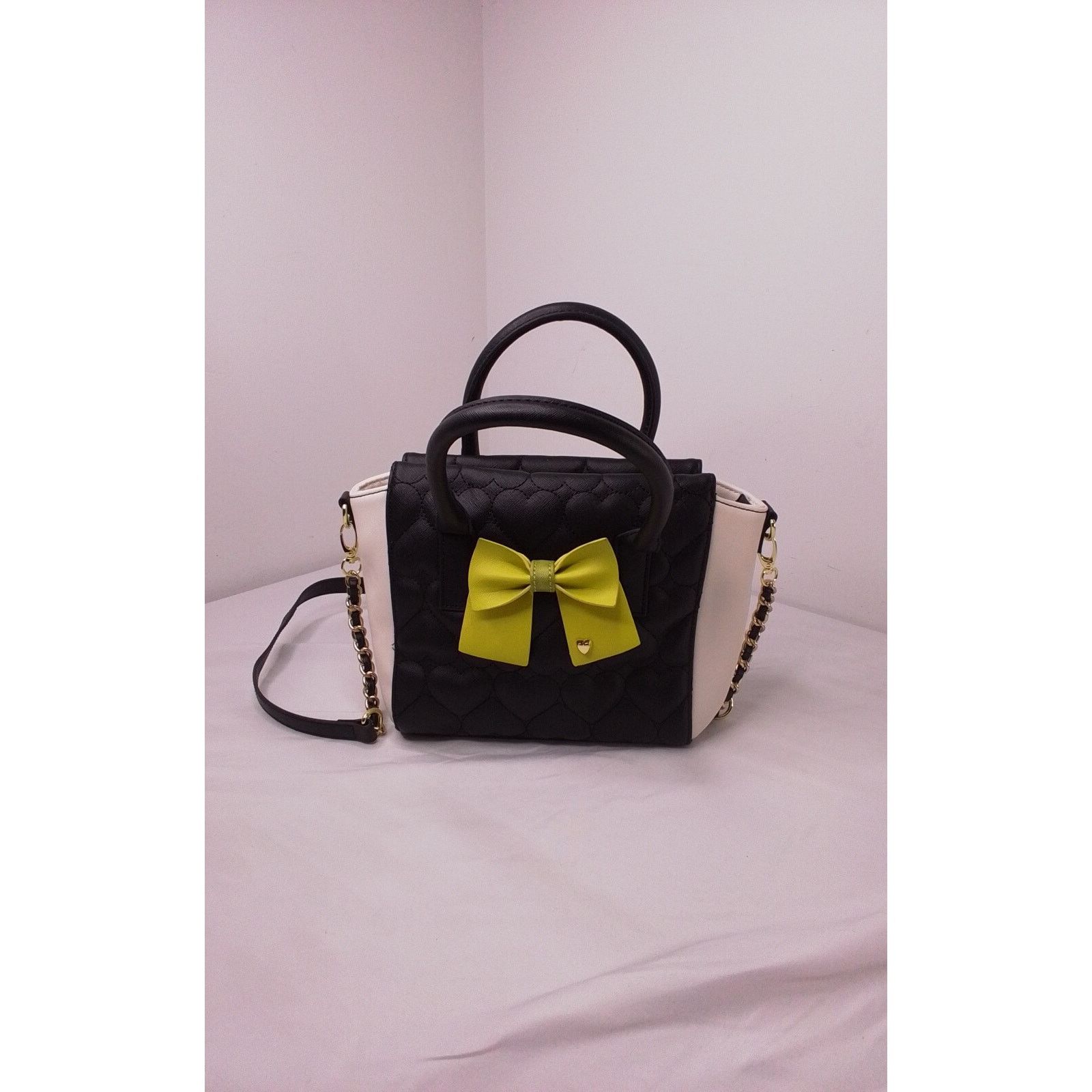 Betsey Johnson Betsey Johnson Bow Handbag Black &White w/ Bow #J2091 Size ONE SIZE - 2 Thumbnail
