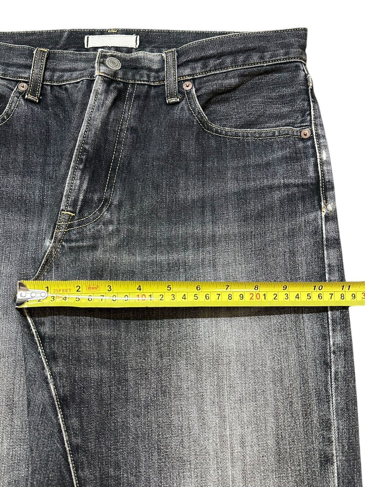 Uniqlo Vintage Japanese Uniqlo Faded Wash Style Baggy Jeans Size US 32 / EU 48 - 14 Thumbnail