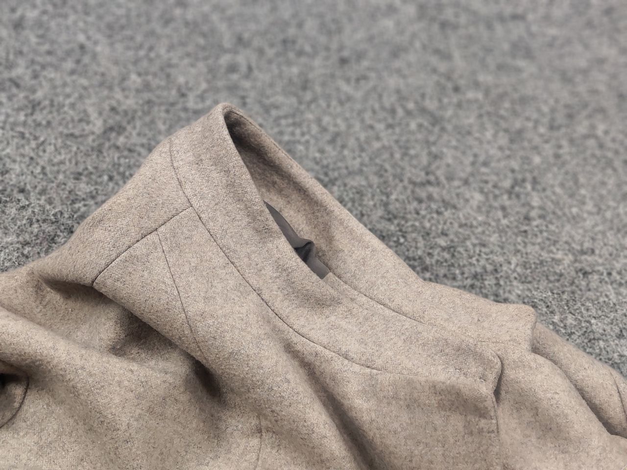 Brunello Cucinelli Brunello Cucinelli Wool Cashmere Blend Beige Coat Mid Jacket Size M / US 6-8 / IT 42-44 - 24 Thumbnail