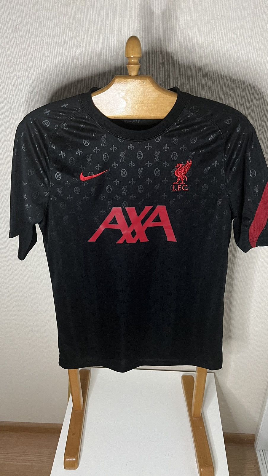 Nike New balance FC Liverpool Nike Y2K rare monogram jersey Size US M / EU 48-50 / 2 - 2 Thumbnail