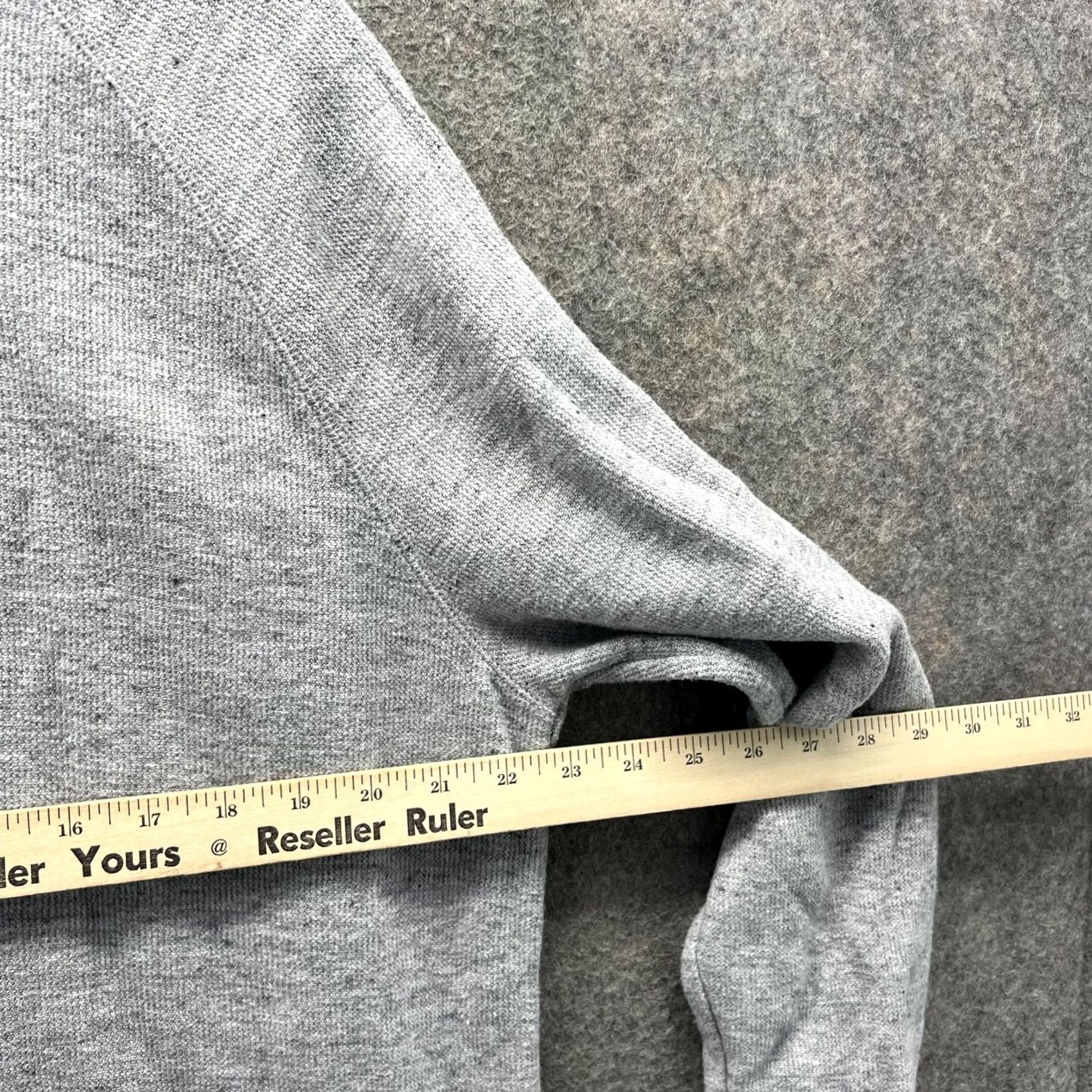 Banana Republic BANANA REPUBLIC Sweater Mens Large Gray Crewneck Pullover Fleece Long Sleeve Cotton All Seasons Regular Fit Vintage: No Size US L / EU 52-54 / 3 - 7 Thumbnail