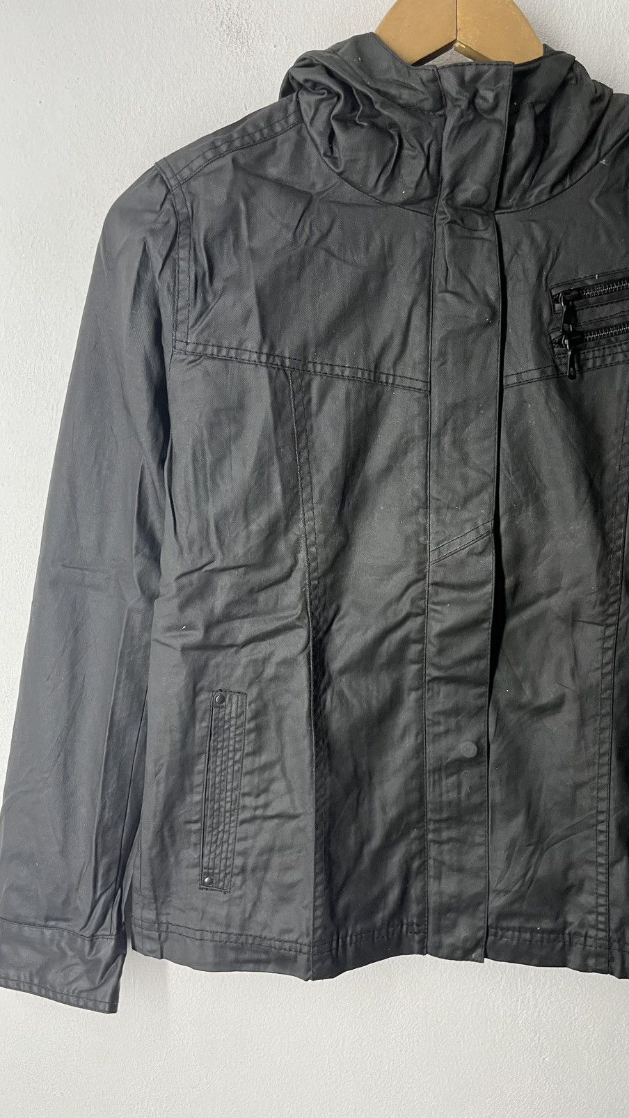 Japanese Brand COATED CLOTH X UNIQLO JAPANESE BRAND DESIGNER JACKET Size M / US 6-8 / IT 42-44 - 4 Thumbnail