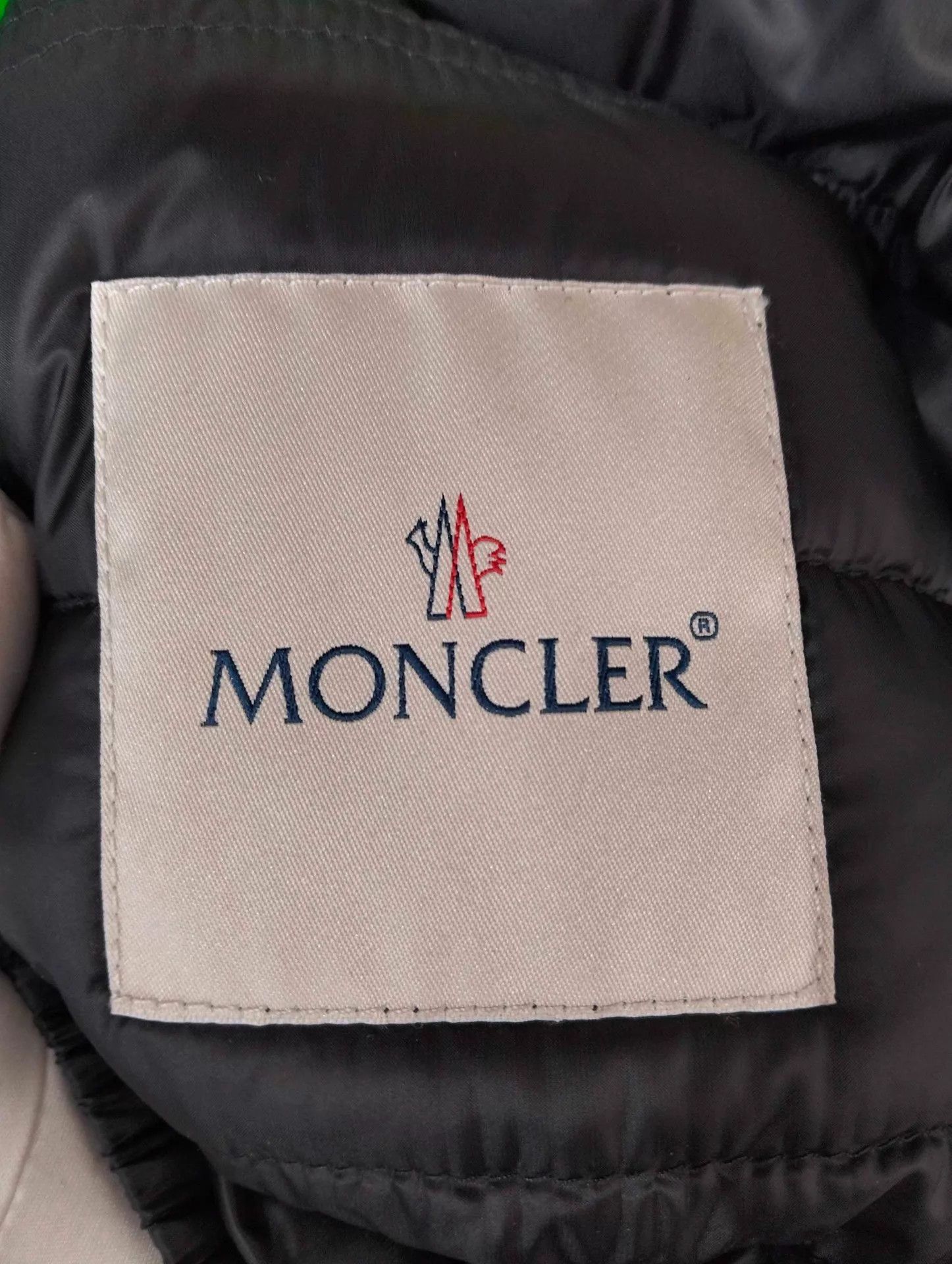 Moncler Moncler Stand Collar Logo Short Puffer Jacket 1 Size S / US 4 / IT 40 - 4 Thumbnail