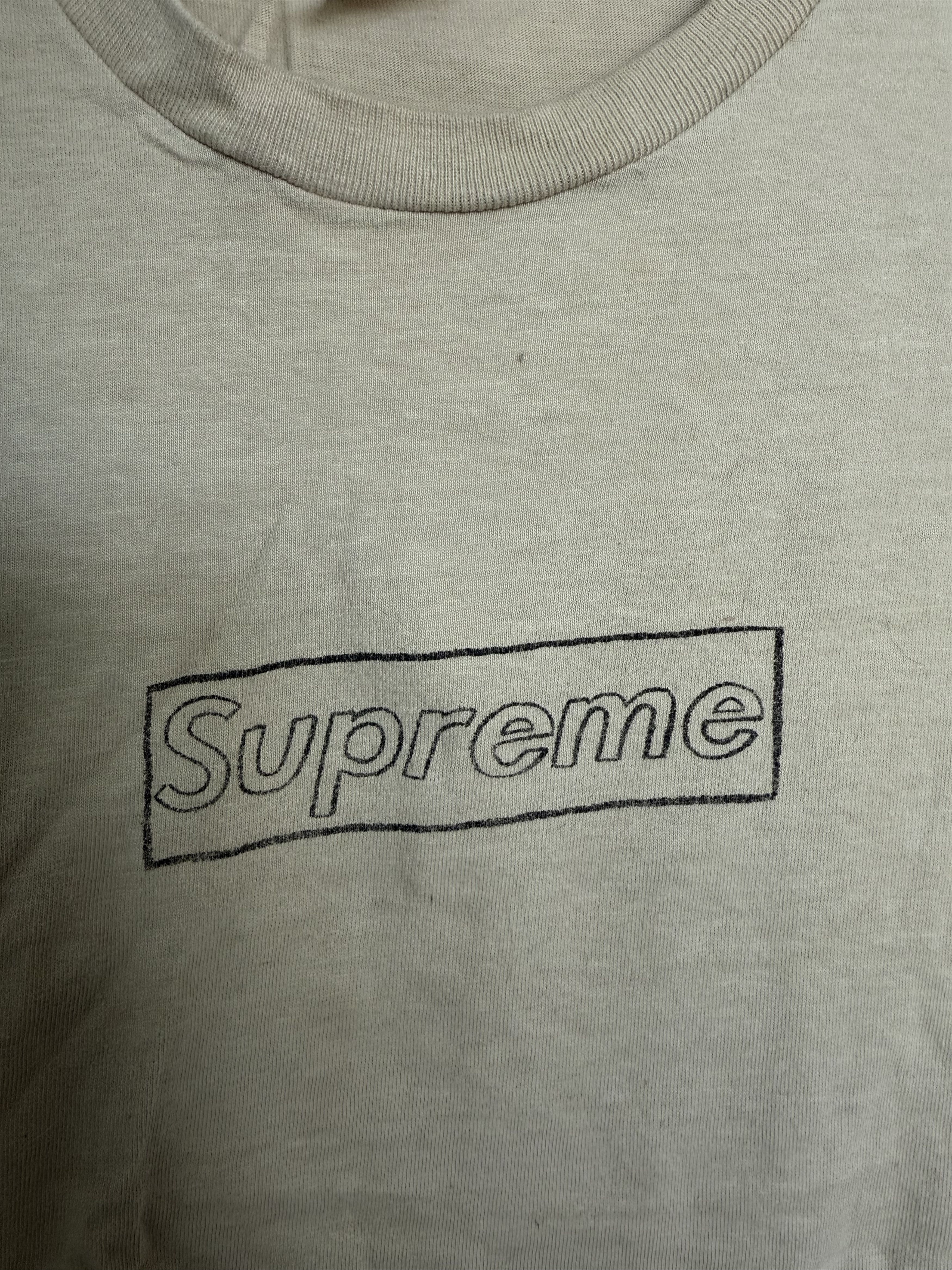 Kaws × Supreme Supreme x Kaws Size US M / EU 48-50 / 2 - 3 Thumbnail