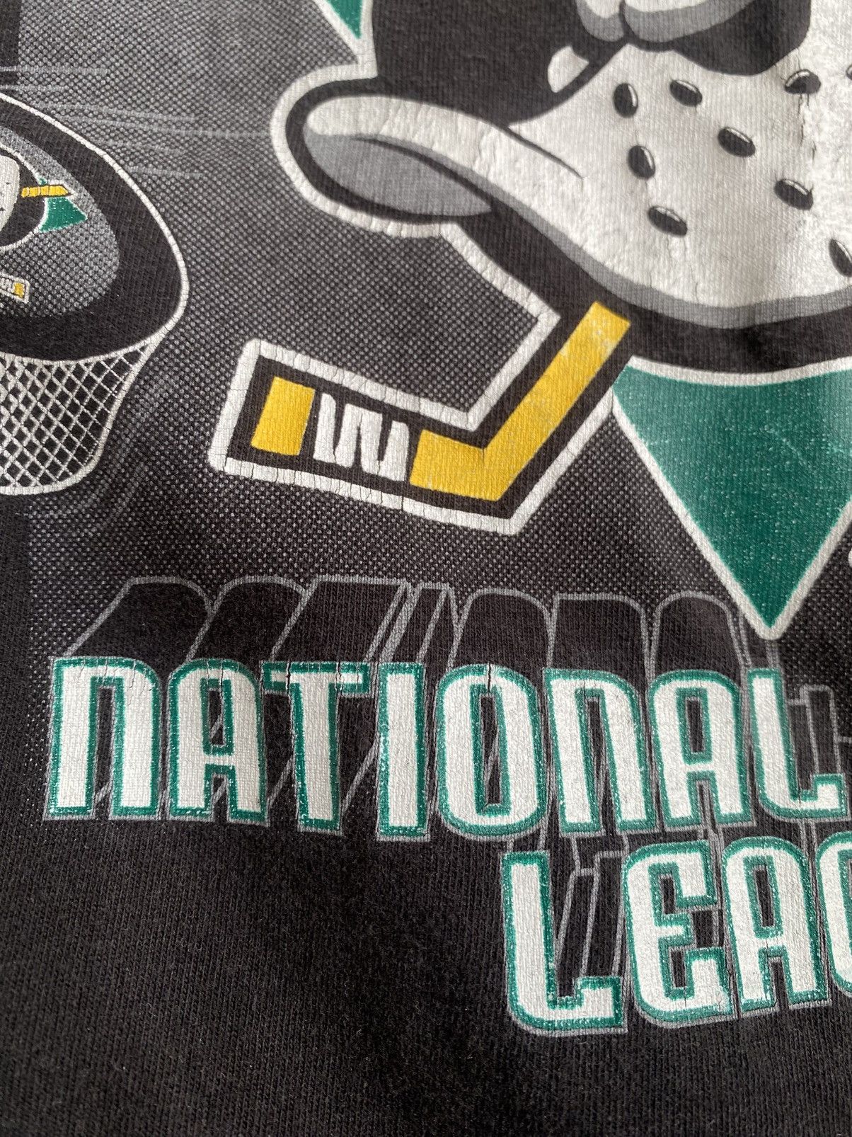 NHL Vintage 1993 Anaheim Ducks t-shirt NHL hockey Size US M / EU 48-50 / 2 - 4 Thumbnail