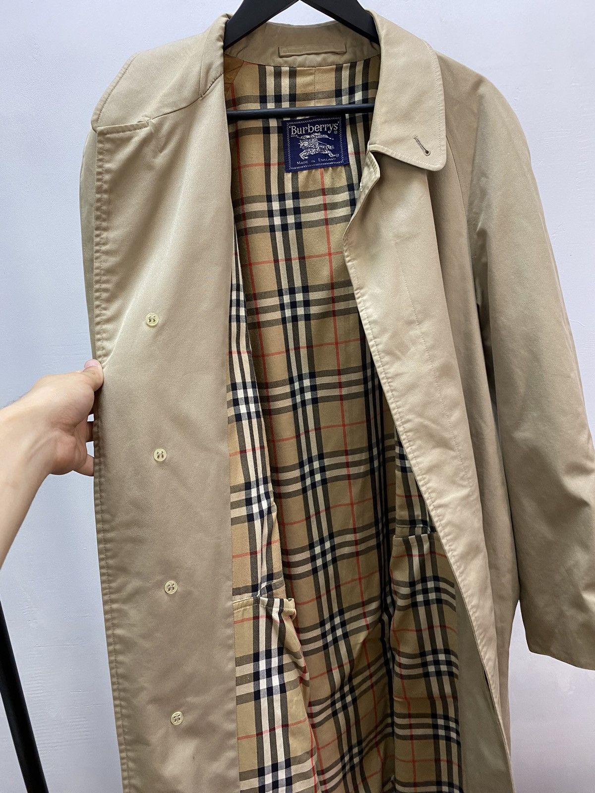 Burberry × Vintage Vintage 90’s Burberry’s nova check men’s trench coat Jacket Size US L / EU 52-54 / 3 - 21 Thumbnail