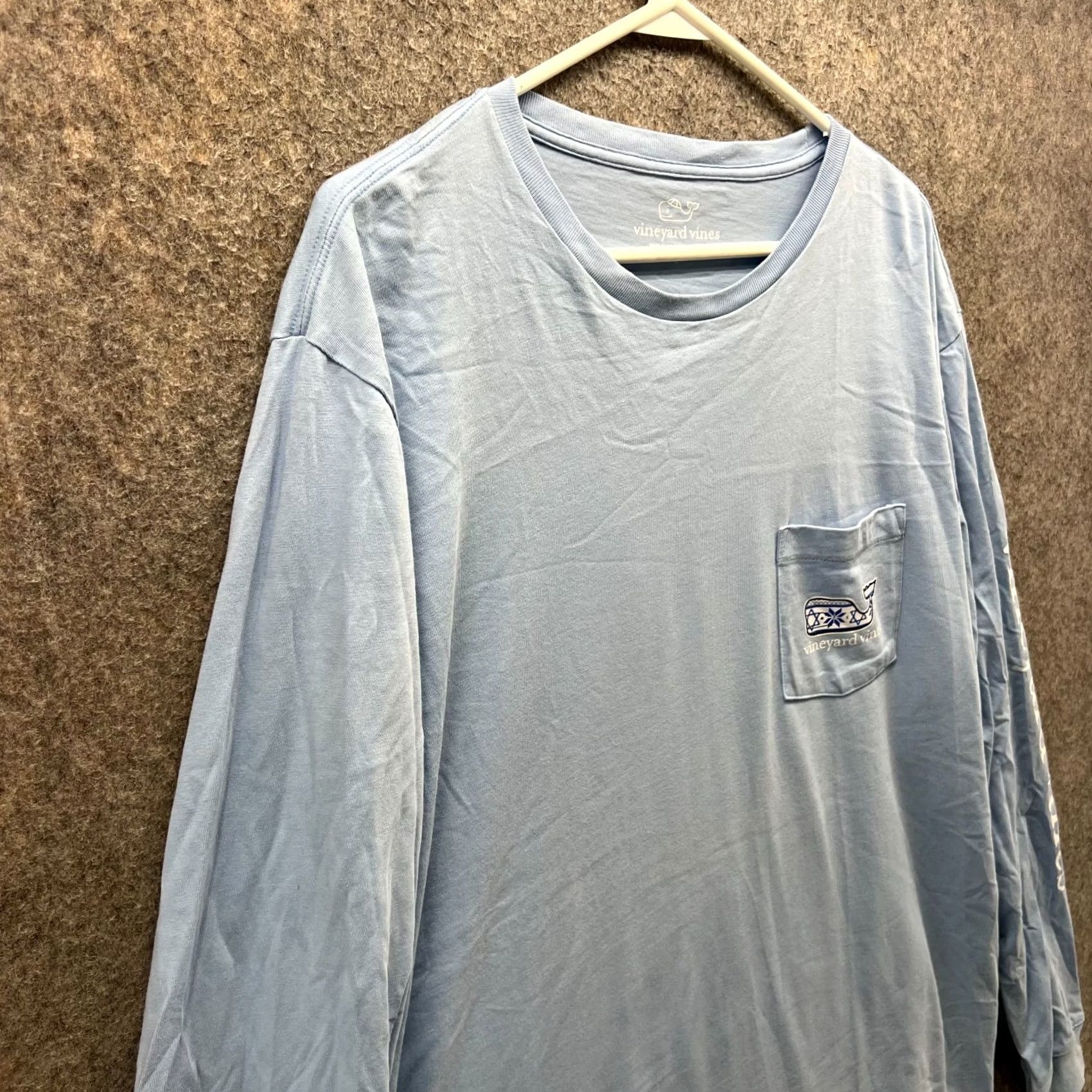 Vineyard Vines Vineyard Vines Shirt Men Large Blue Pocket Tee Long Sleeve Happy Hanukkah Whale Shirt Size US L / EU 52-54 / 3 - 6 Thumbnail