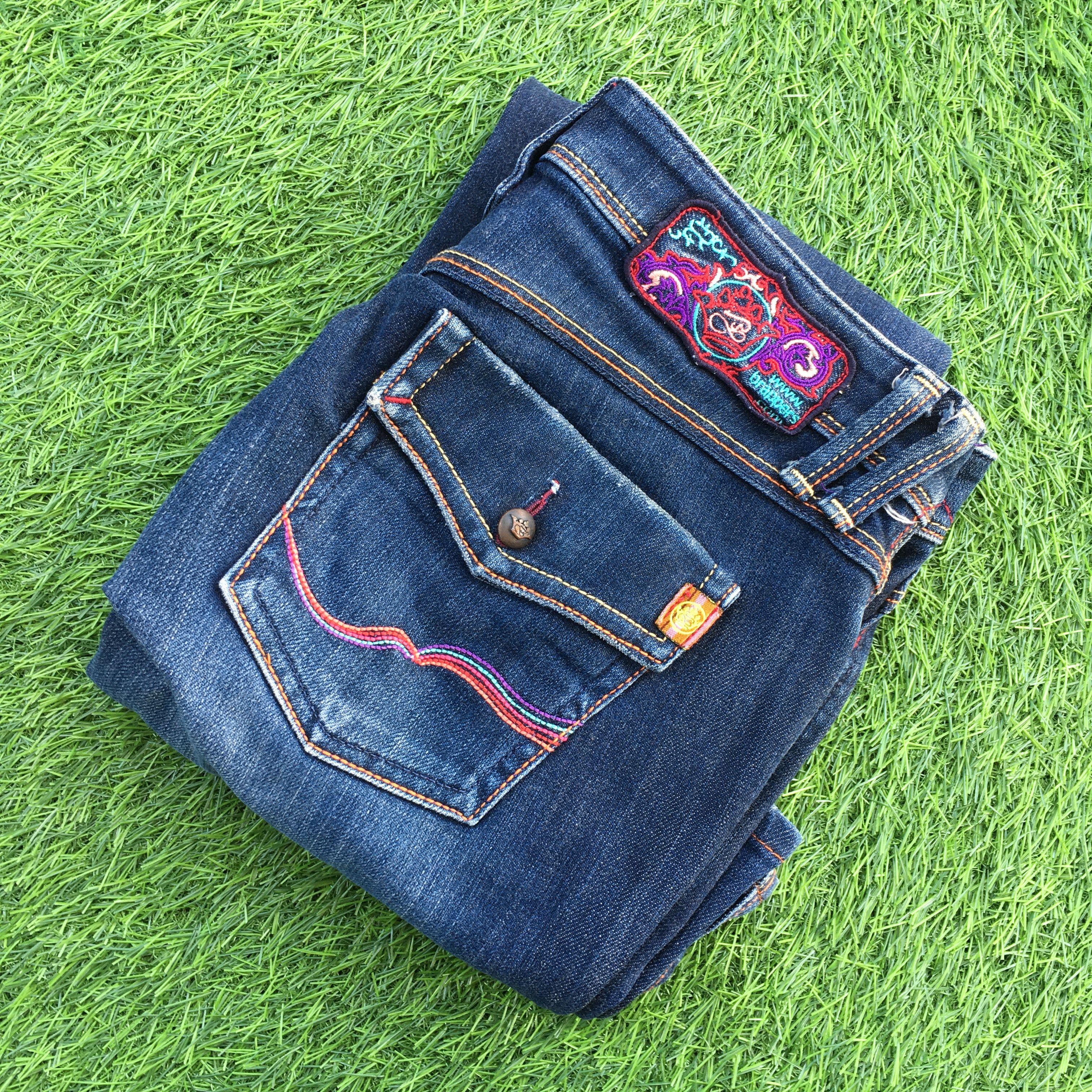 Japanese Brand Y2K Low Rise Distressed Flare Jeans D-1208 Size 26" / US 2 / IT 38 - 8 Thumbnail