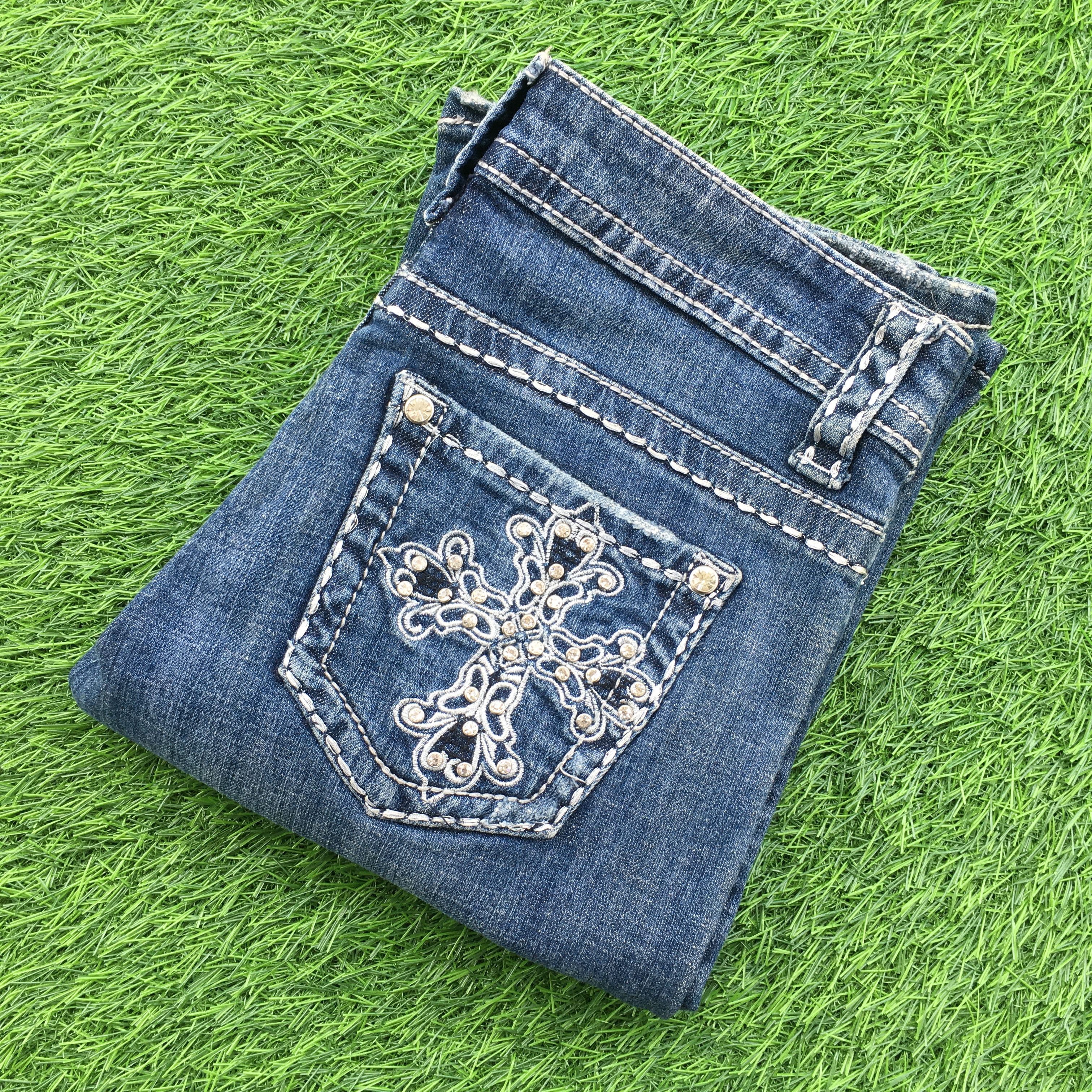Designer × Jean Cross Embellished Bootcut Jeans D-985 Size 26" / US 2 / IT 38 - 9 Thumbnail