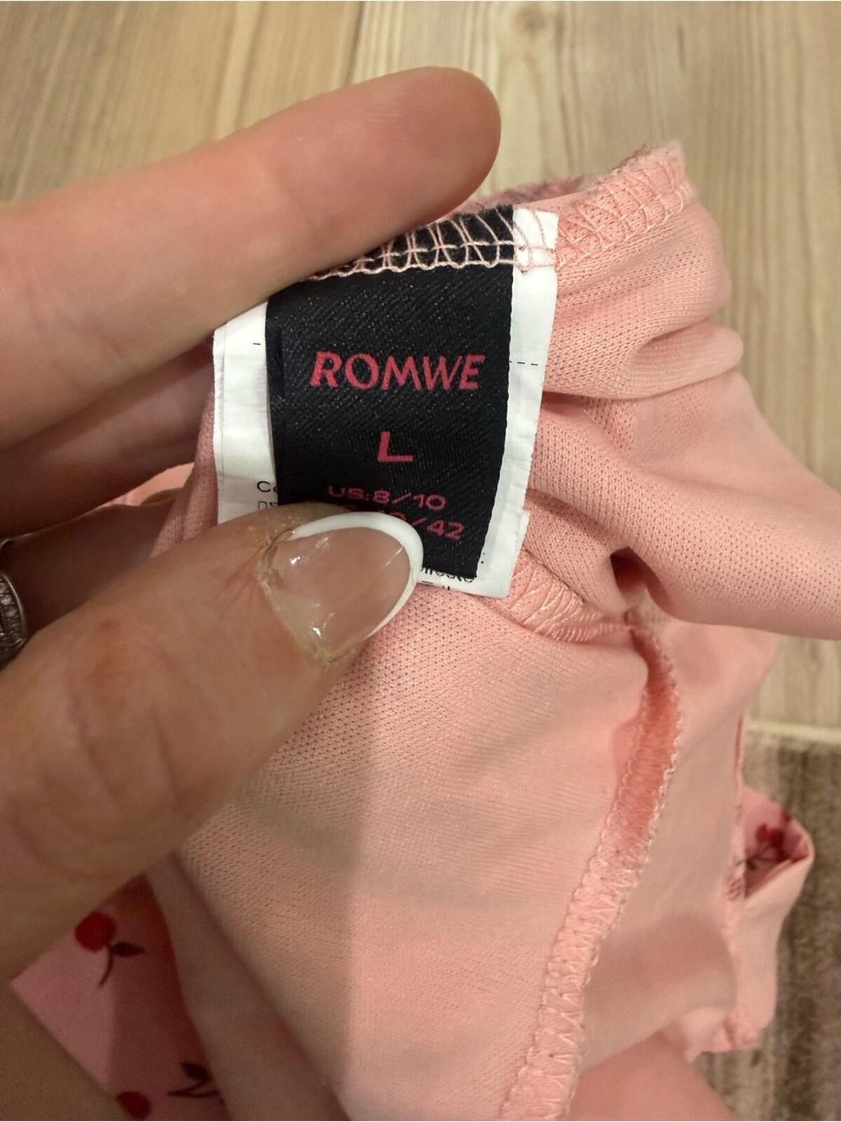 Romeo Gigli ROMWE Pink Cherry-Print Camisole Tank Size L / US 10 / IT 46 - 2 Thumbnail