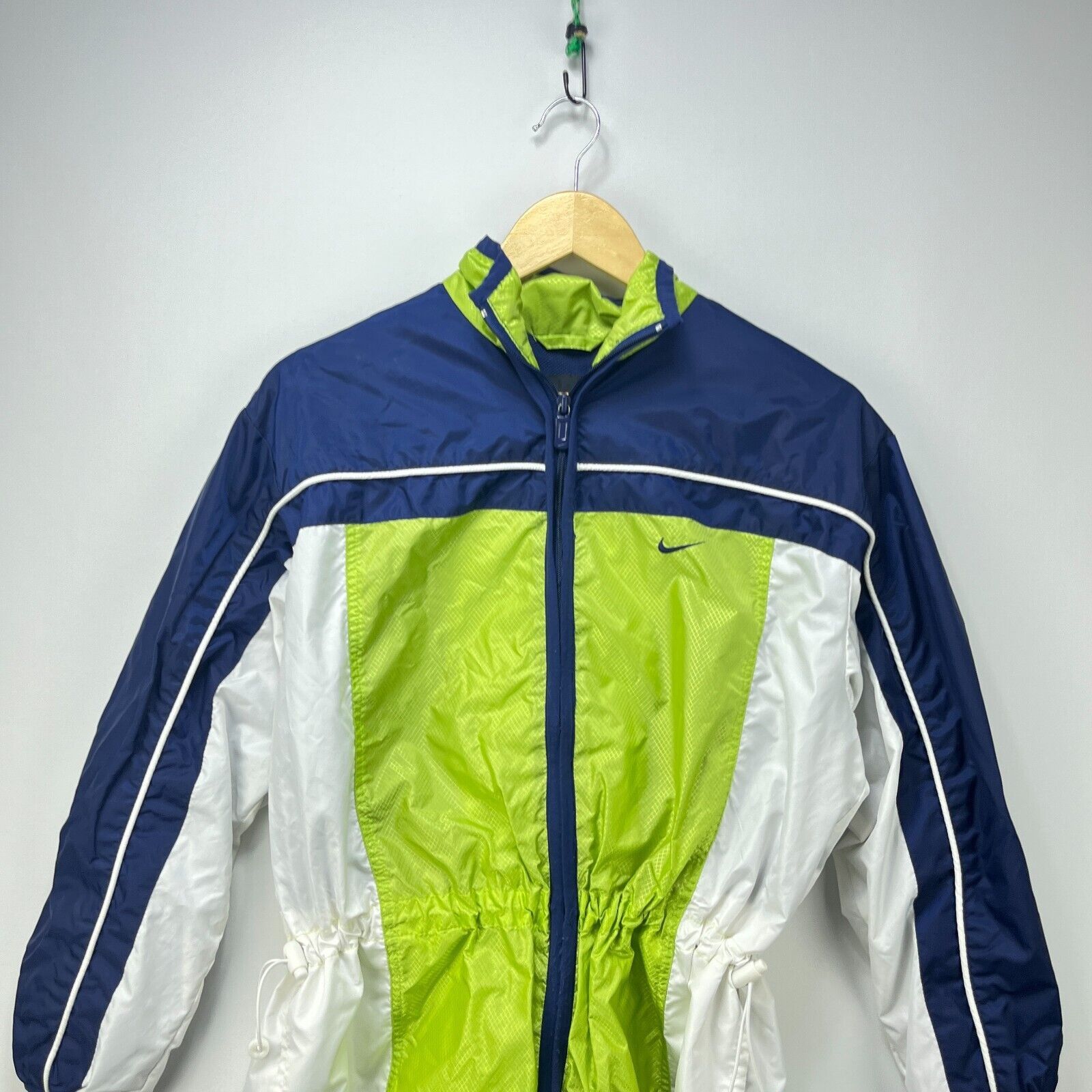 Nike × Vintage Vintage '90s Nike Windbreaker Jacket Women's Small Size S / US 4 / IT 40 - 2 Thumbnail