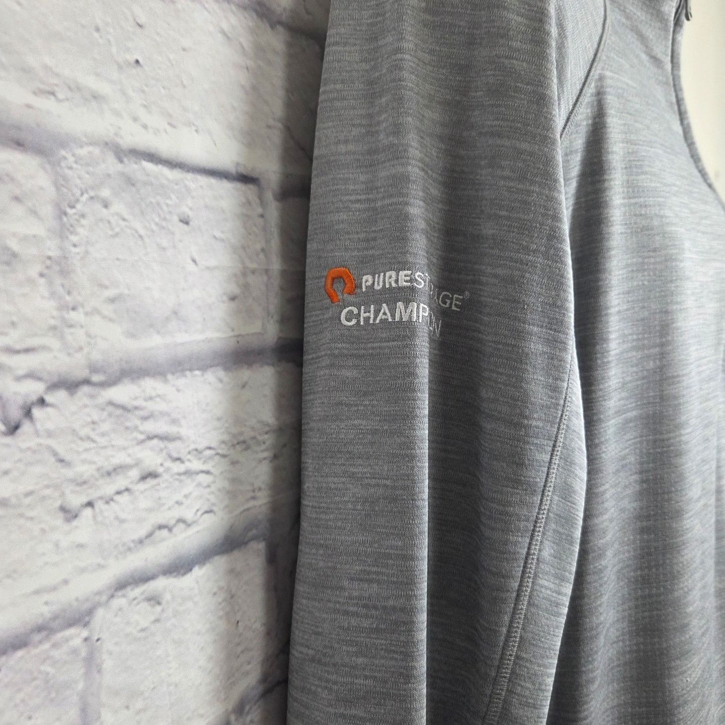 Vineyard Vines Vineyard Vines Qtr Zip Large AHEAD PureStorage Champion logo Size US L / EU 52-54 / 3 - 7 Thumbnail