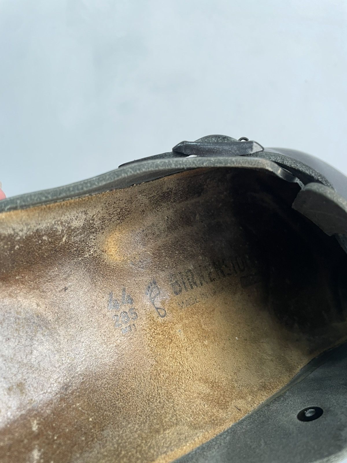 Birkenstock Leather hype Birkenstock Germany boston slipons slippers Size US 11 / EU 44 - 8 Thumbnail