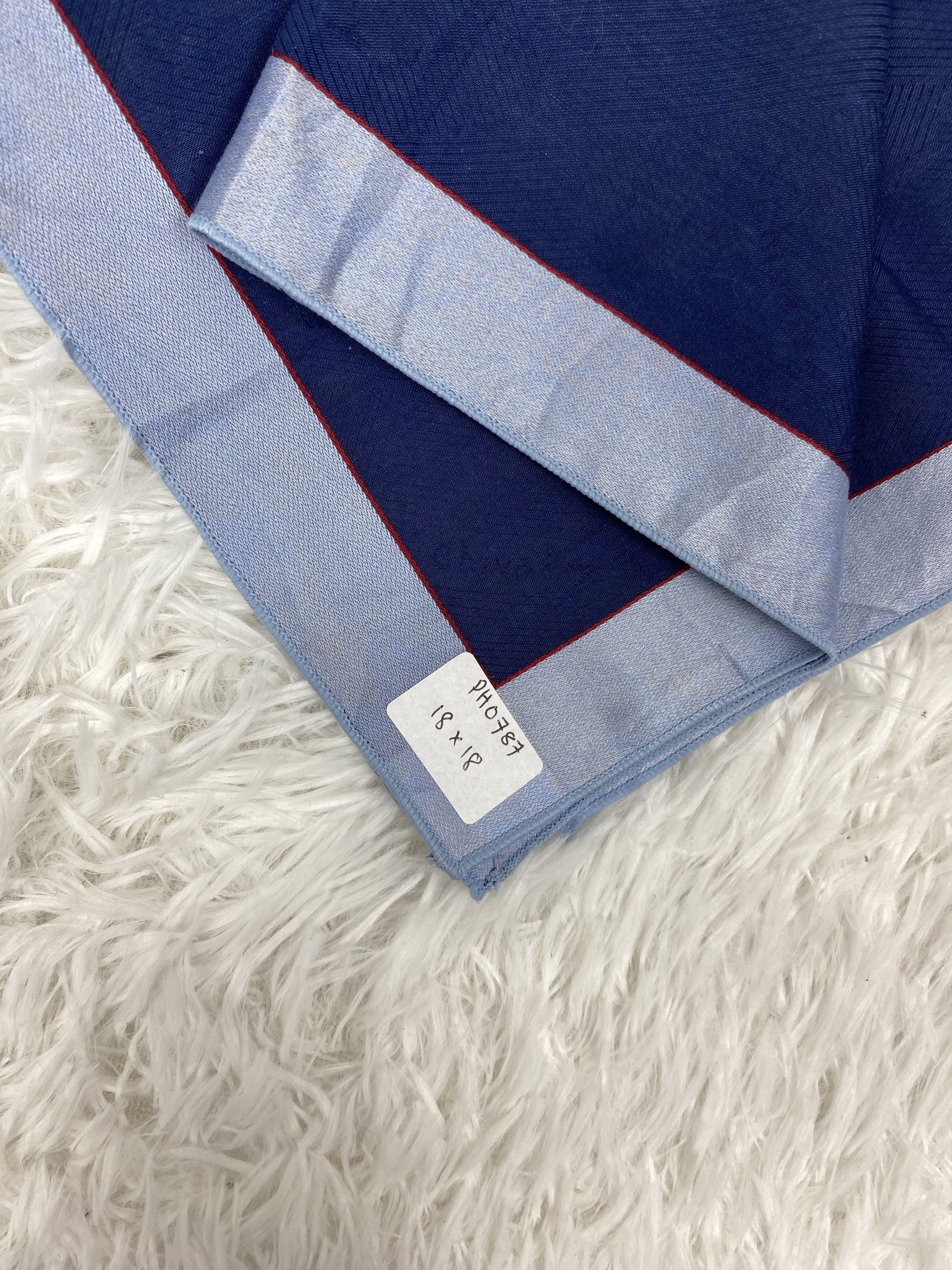 Designer × Vintage Vintage Chivalry Handkerchief neckerchief PH0787 Size ONE SIZE - 2 Thumbnail