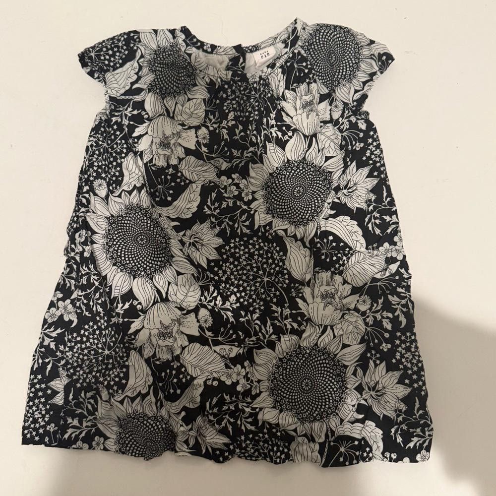 Gap Baby GAP Floral Black and White Print Short Sleeve Dress 2T Size ONE SIZE - 1 Thumbnail