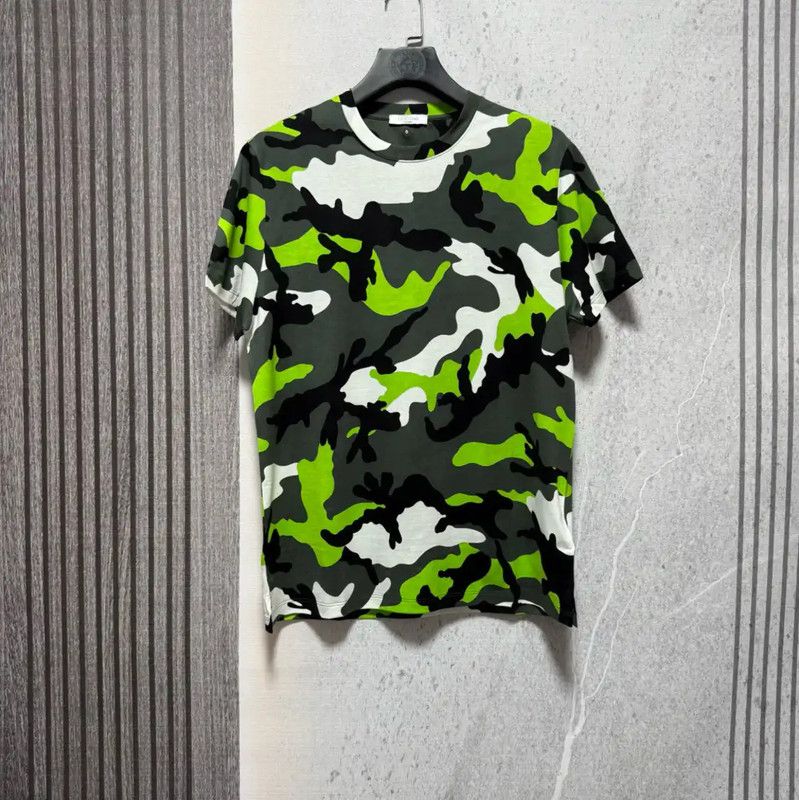 Valentino Valentino Multicolor Camouflage T-Shirt for Men 0089 Size US M / EU 48-50 / 2 - 1 Thumbnail
