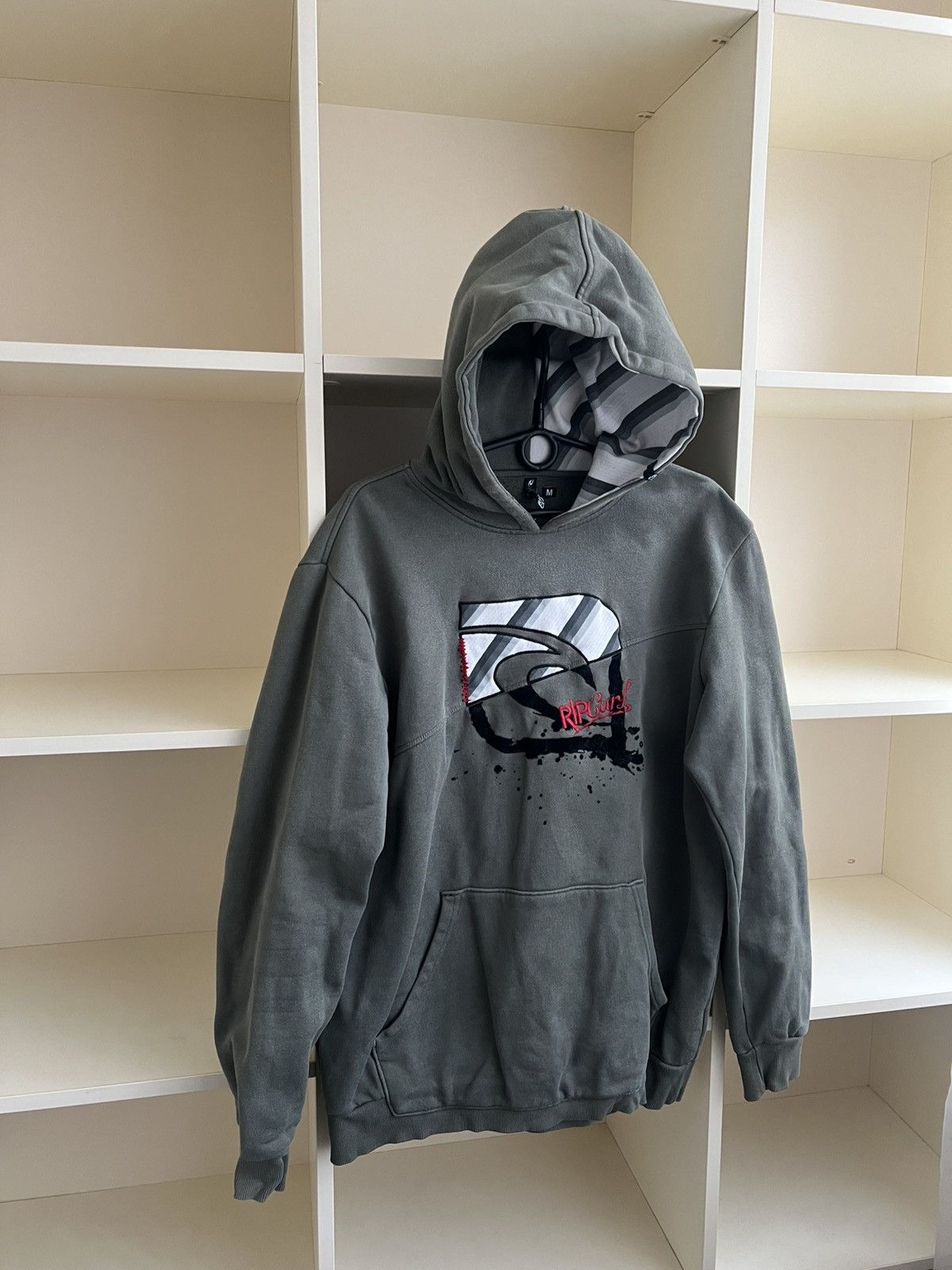 Rip Curl Vintage Rip Curl Surf Hoodie Size M Size US M / EU 48-50 / 2 - 3 Thumbnail