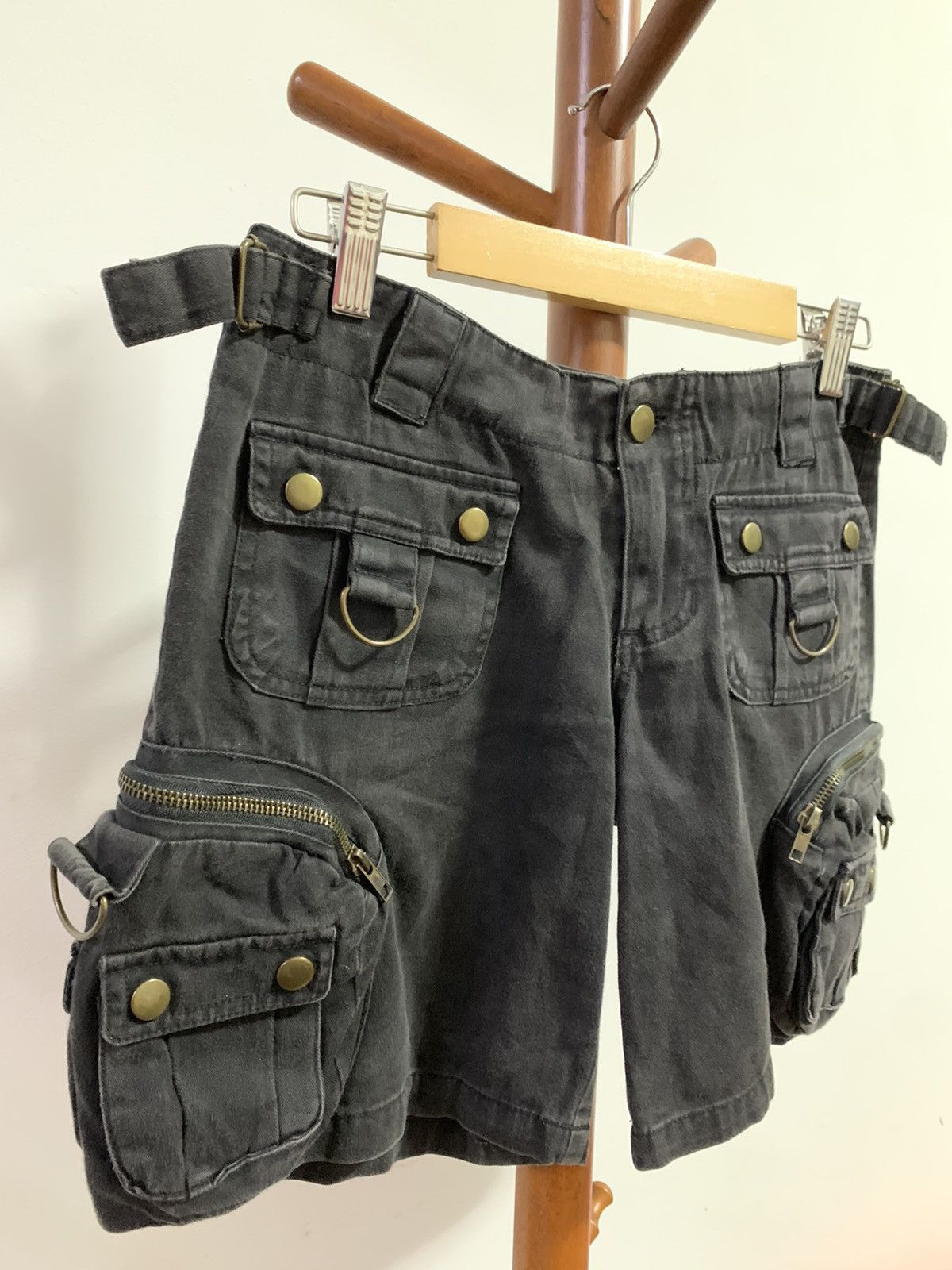 Japanese Brand CECIL MC BEE Multi Pocket Shorts Size 29" - 5 Thumbnail