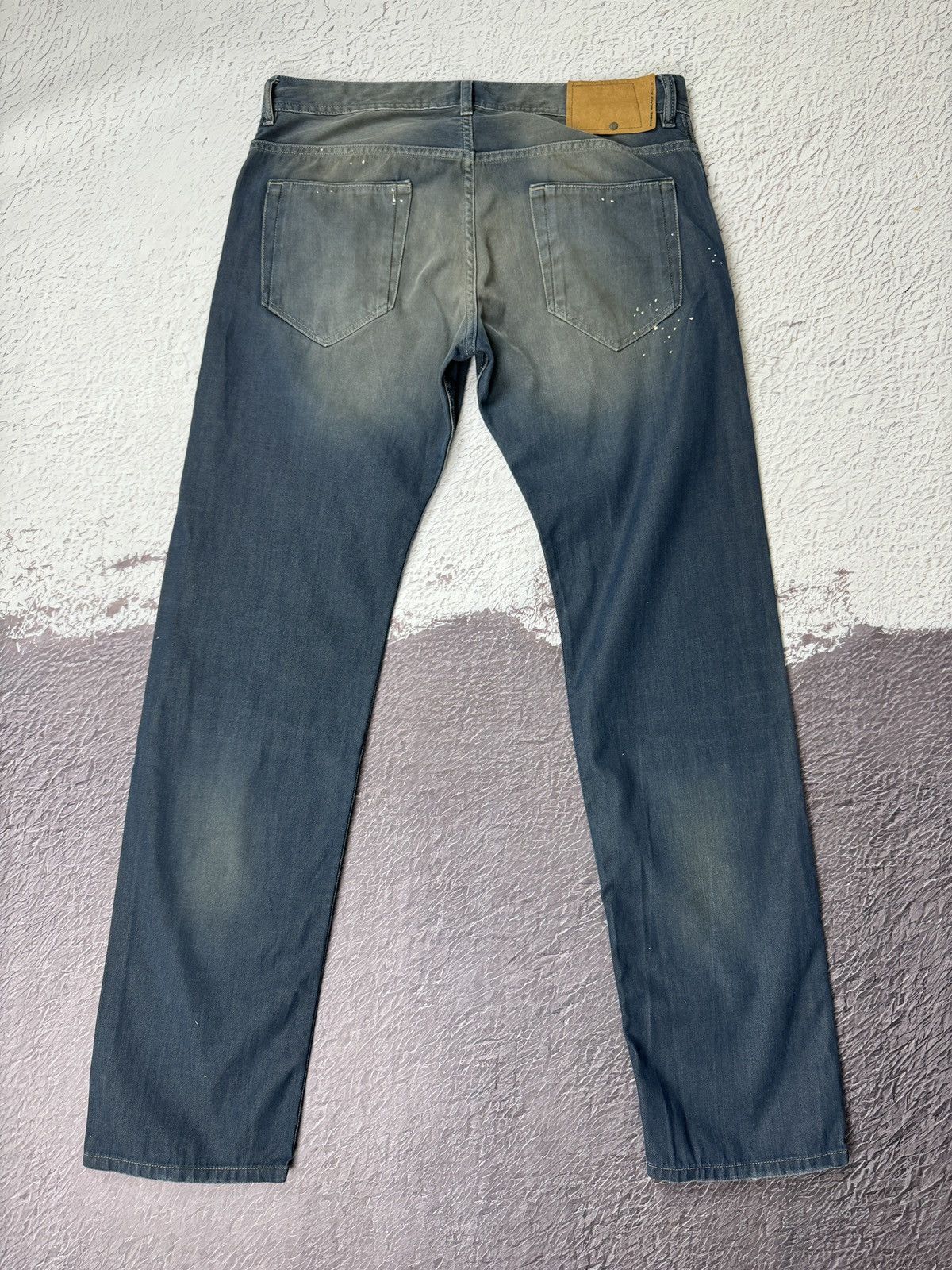 Diesel Black Gold Diesel Black Gold dirty painted style casual denim jeans Size US 36 / EU 52 - 4 Thumbnail