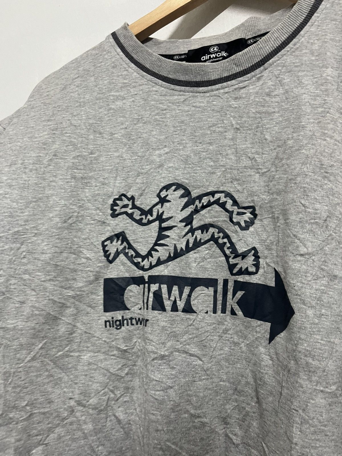 Vintage 💥Vintage 90s Airwalk A Daily Dose Of Freedom Skateboard Tee Size US L / EU 52-54 / 3 - 6 Thumbnail