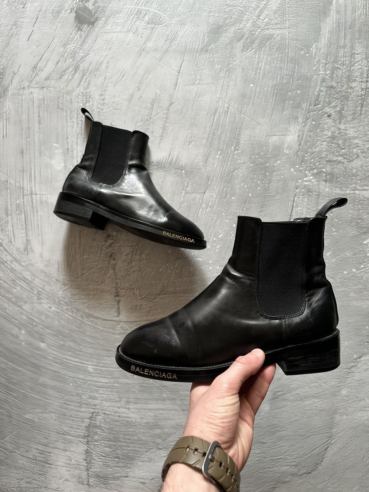 Balenciaga 🔥Balenciaga Chelsea Boots Size US 7 / IT 37 - 2 Thumbnail