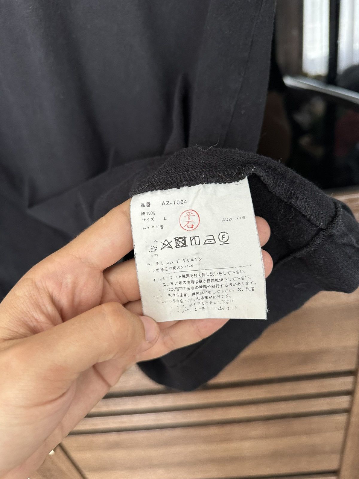 Comme des Garcons PLAY Comme Des Garcons PLAY CDG T-Shirt Black Logo Heart Size US L / EU 52-54 / 3 - 10 Thumbnail