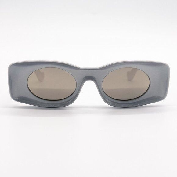 Loewe NEW LOEWE SUNGLASSES LW40033I 24C SILVER UNISEX EYEWEAR Size ONE SIZE - 4 Thumbnail