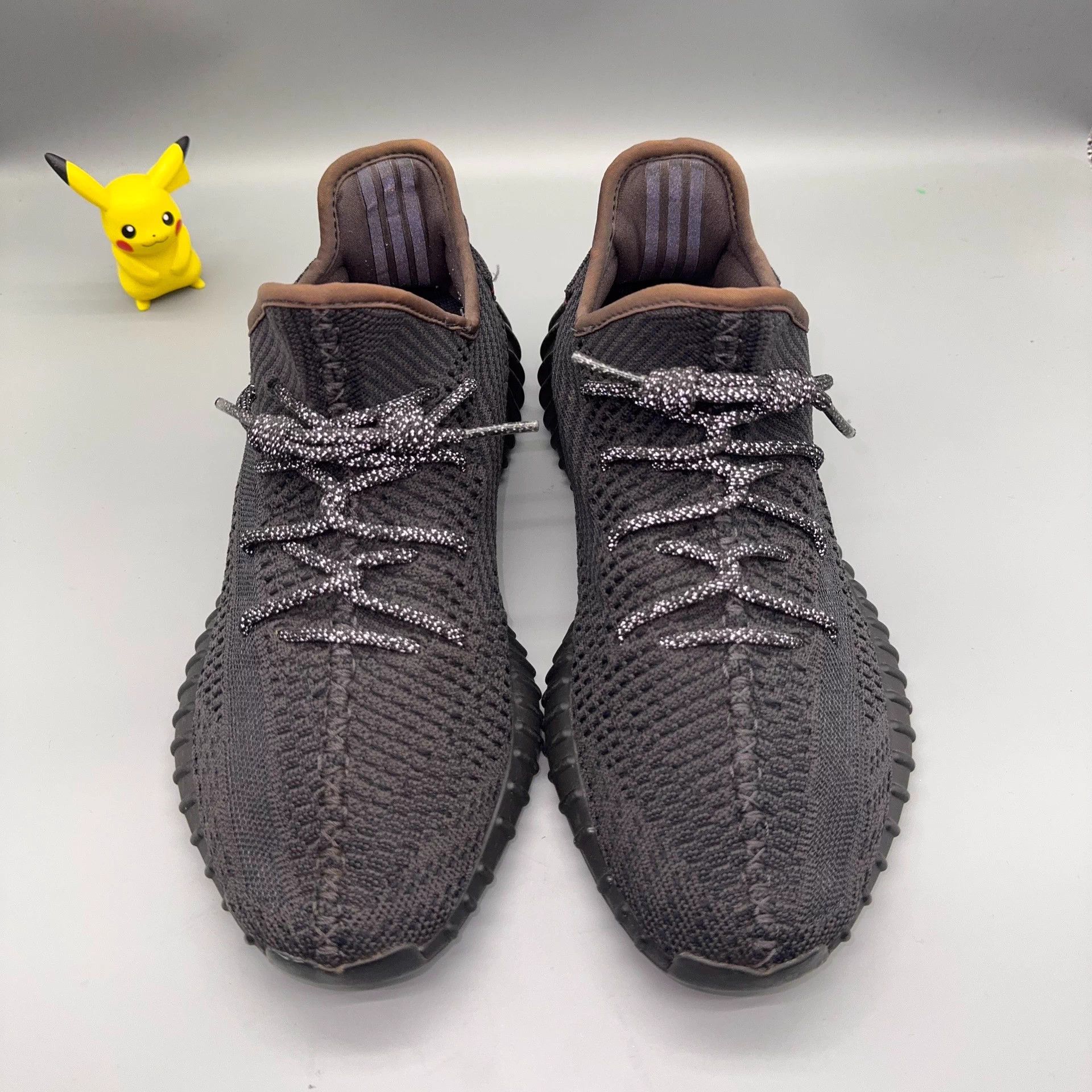 Adidas Adidas Yeezy 350 Black Angel 43 Size US 10 / EU 43 - 2 Thumbnail