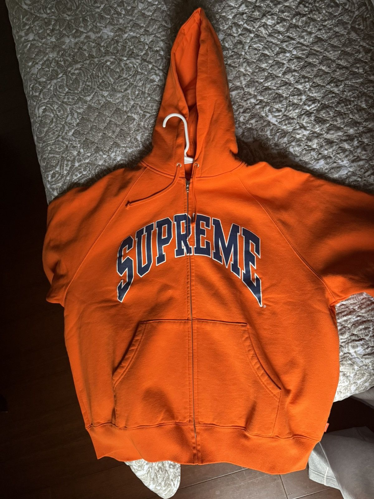 Supreme Supreme Cracked Raglan Zip Up Hooded Sweatshirt Size US L / EU 52-54 / 3 - 1 Thumbnail