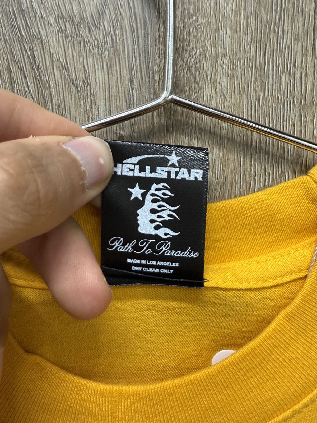 HELLSTAR HellStar Yellow Path to paradise Short Sleeve Size US XS / EU 42 / 0 - 5 Thumbnail