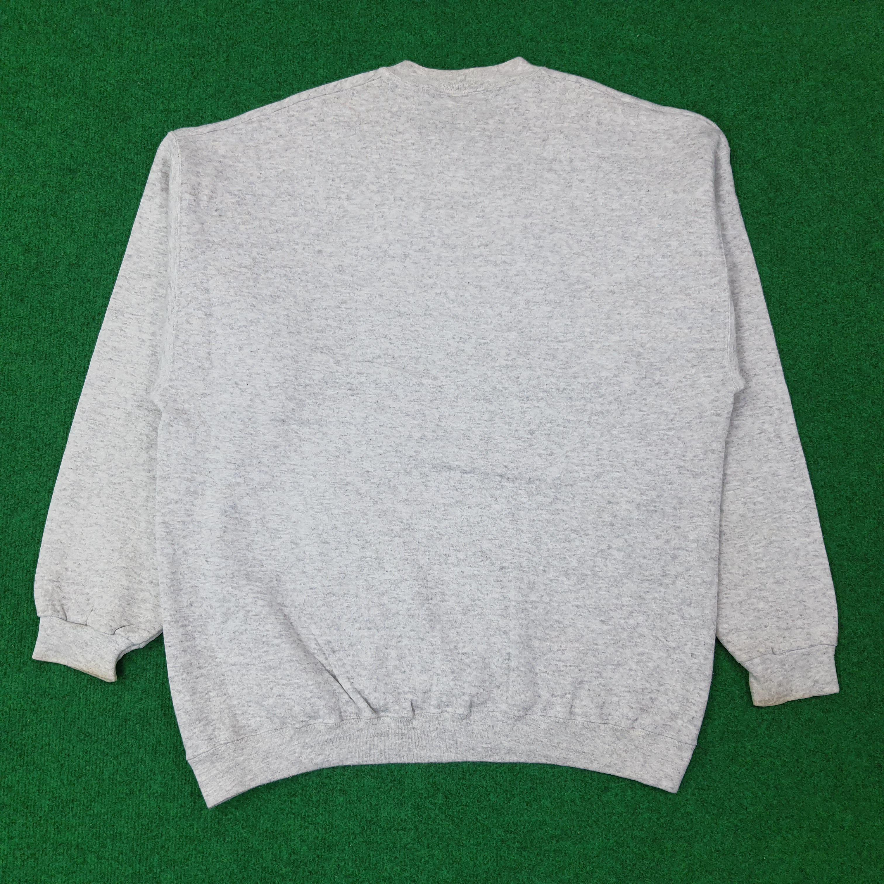 Vintage Vintage Discus Blackhawk Football Team Sweatshirt C266N15 Size US L / EU 52-54 / 3 - 4 Thumbnail