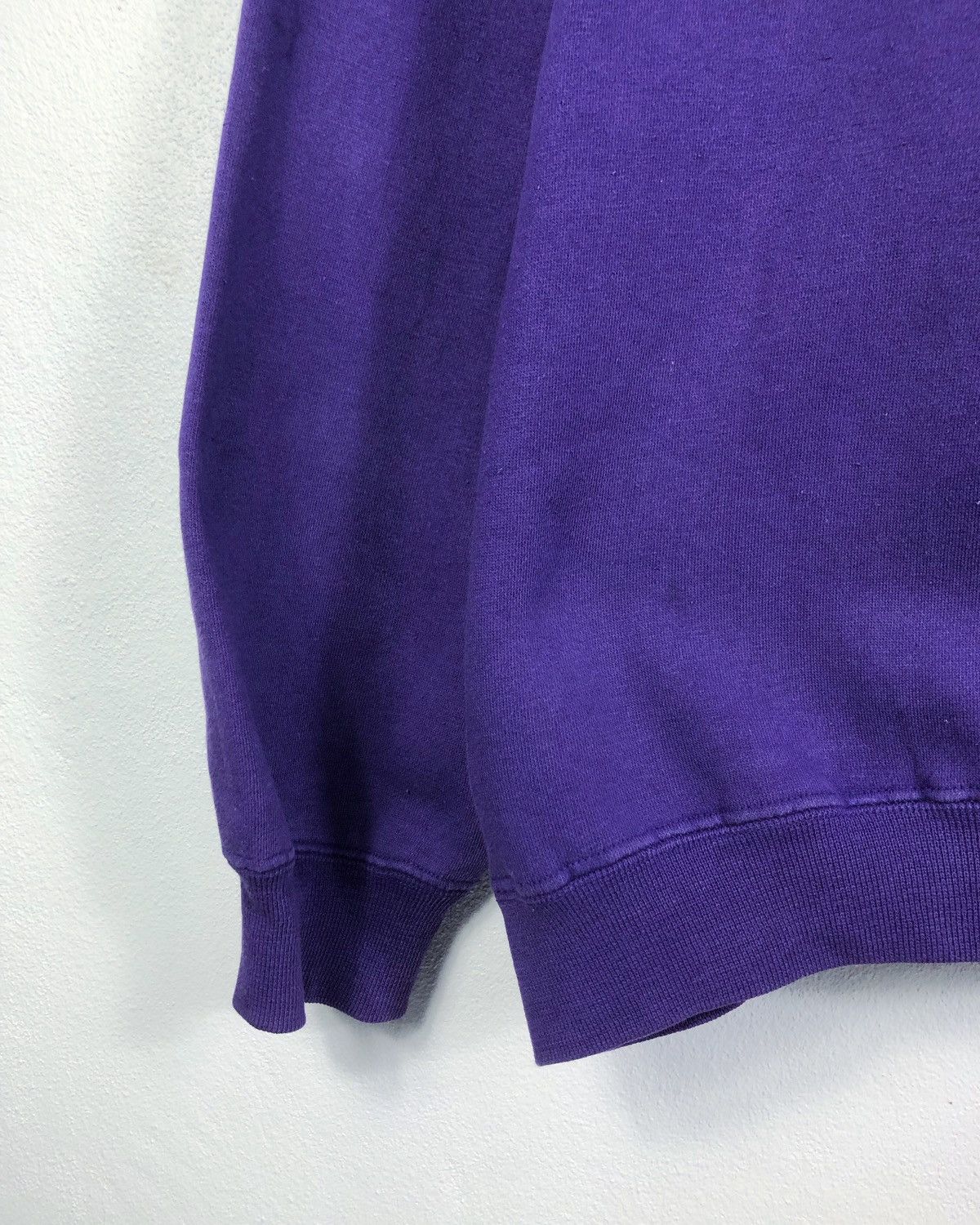 NFL Vintage 1993 Washington Huskies Football NFL NCAA Sweatshirt Size US L / EU 52-54 / 3 - 6 Thumbnail