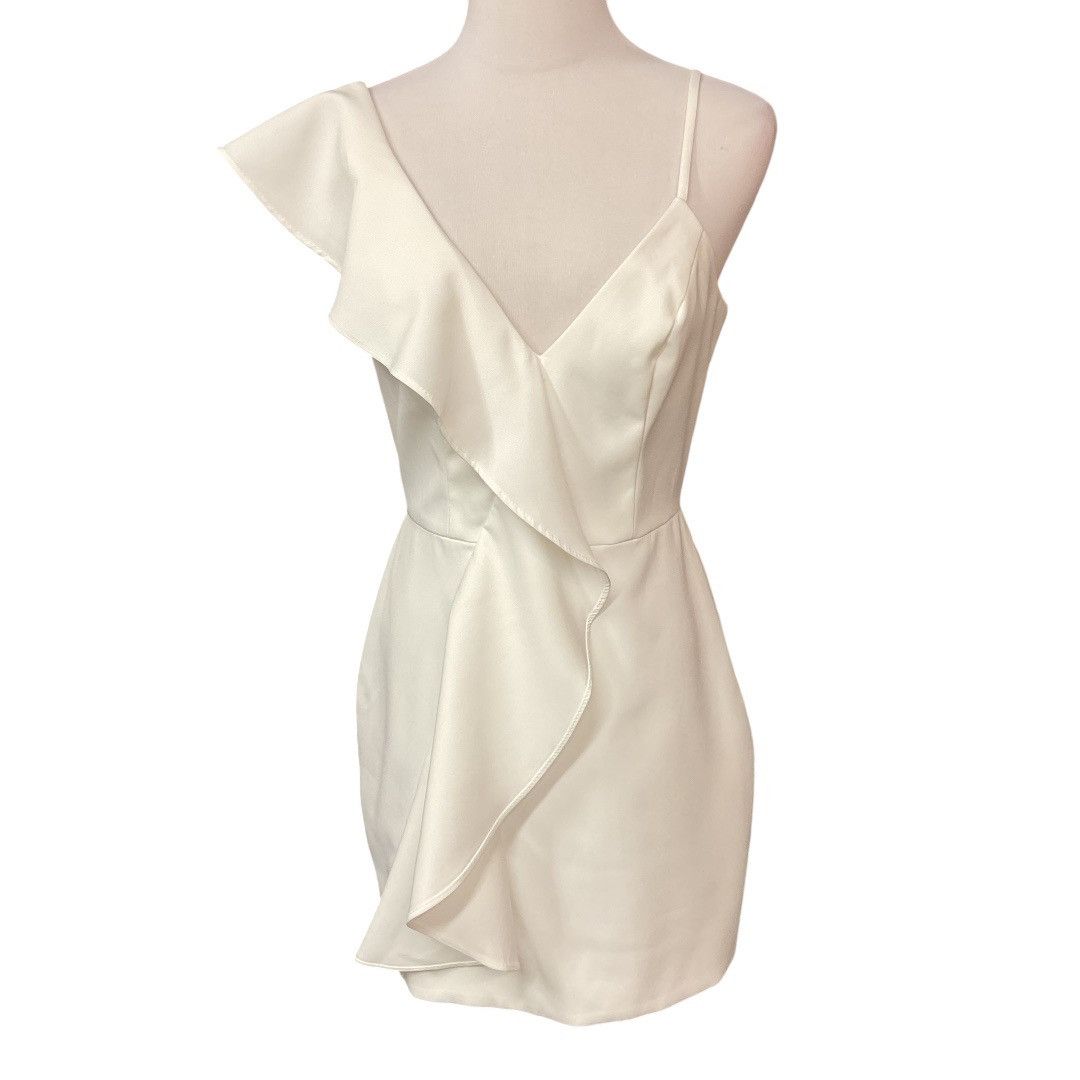 Mac Duggal Asymmetrical Mini Cocktail Dress White Size 4 NWT