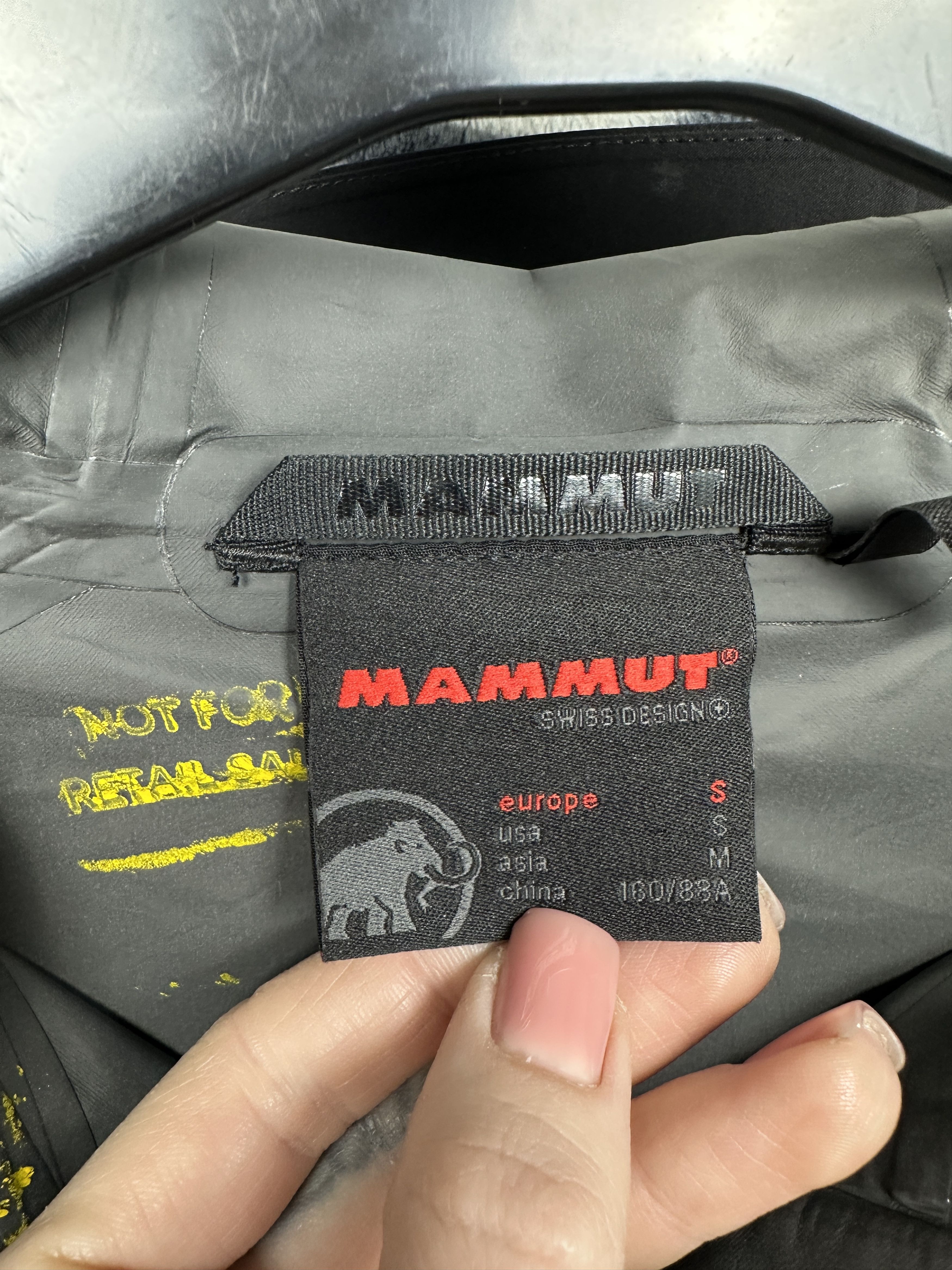 Mammut Mammut Gore-tex Paclite Wenaha Womens Black Jacket Size S / US 4 / IT 40 - 5 Thumbnail