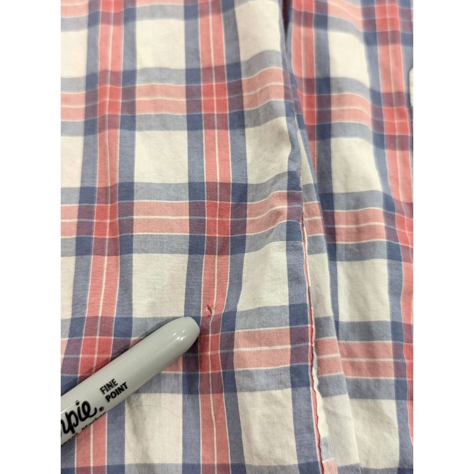 UNTUCKit UNTUCKit Shirt Mens S Red White Button Up Plaid Performance Stretch Slimming All Seasons Casual Long Sleeve Collar Button-Up Vintage: No Size US S / EU 44-46 / 1 - 5 Thumbnail