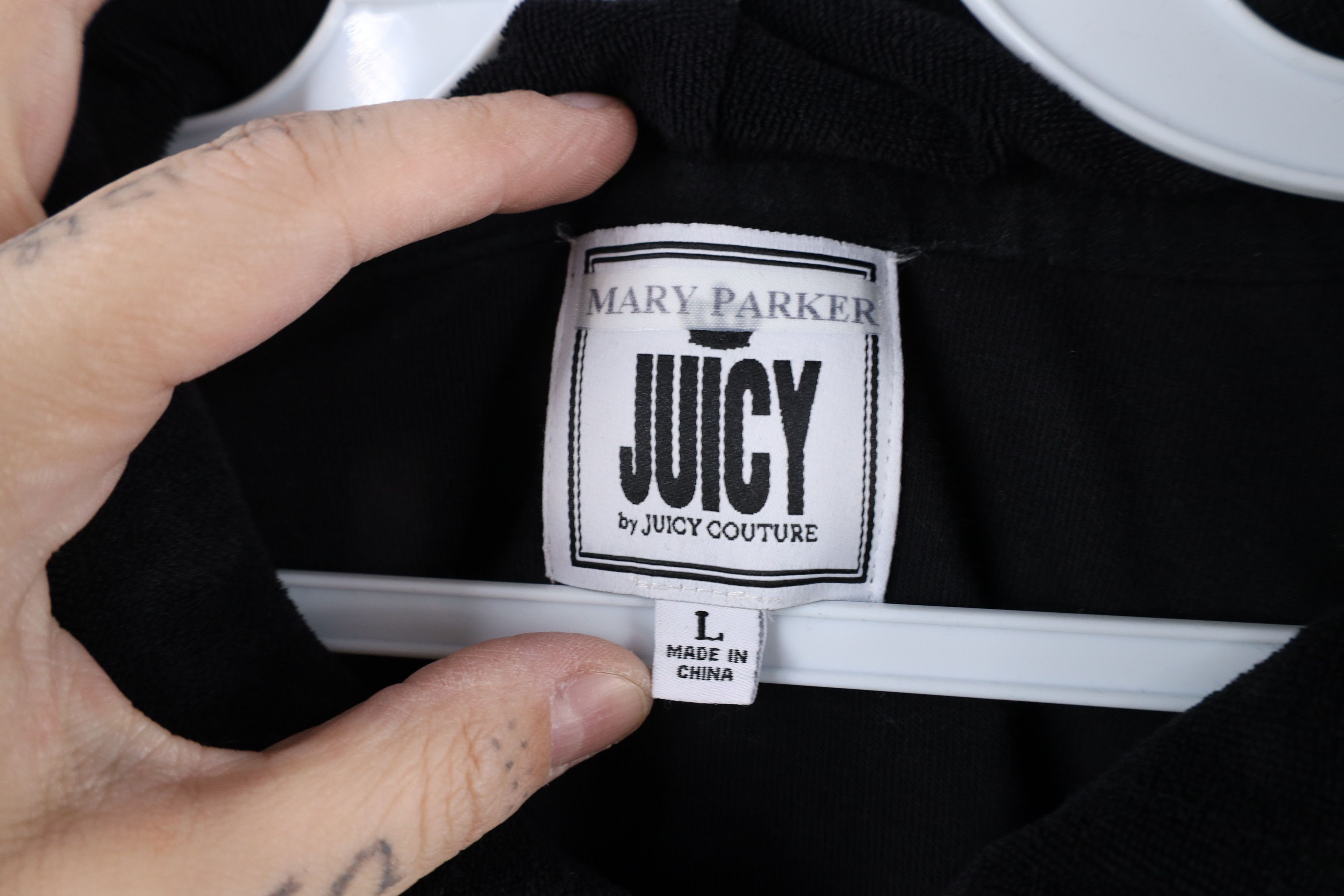 Juicy Couture × Vintage Vintage Y2K Juicy Couture Terry Cloth Full Zip Hoodie Black Size L / US 10 / IT 46 - 7 Thumbnail