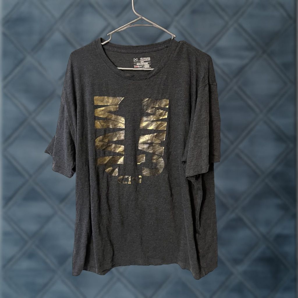 Under Armour Under Armour Men T-Shirt Crew Neck Short Sleeve Graphic Gray 2XL Regular Cotton Sports Logo 2010s Size US XXL / EU 58 / 5 - 1 Thumbnail