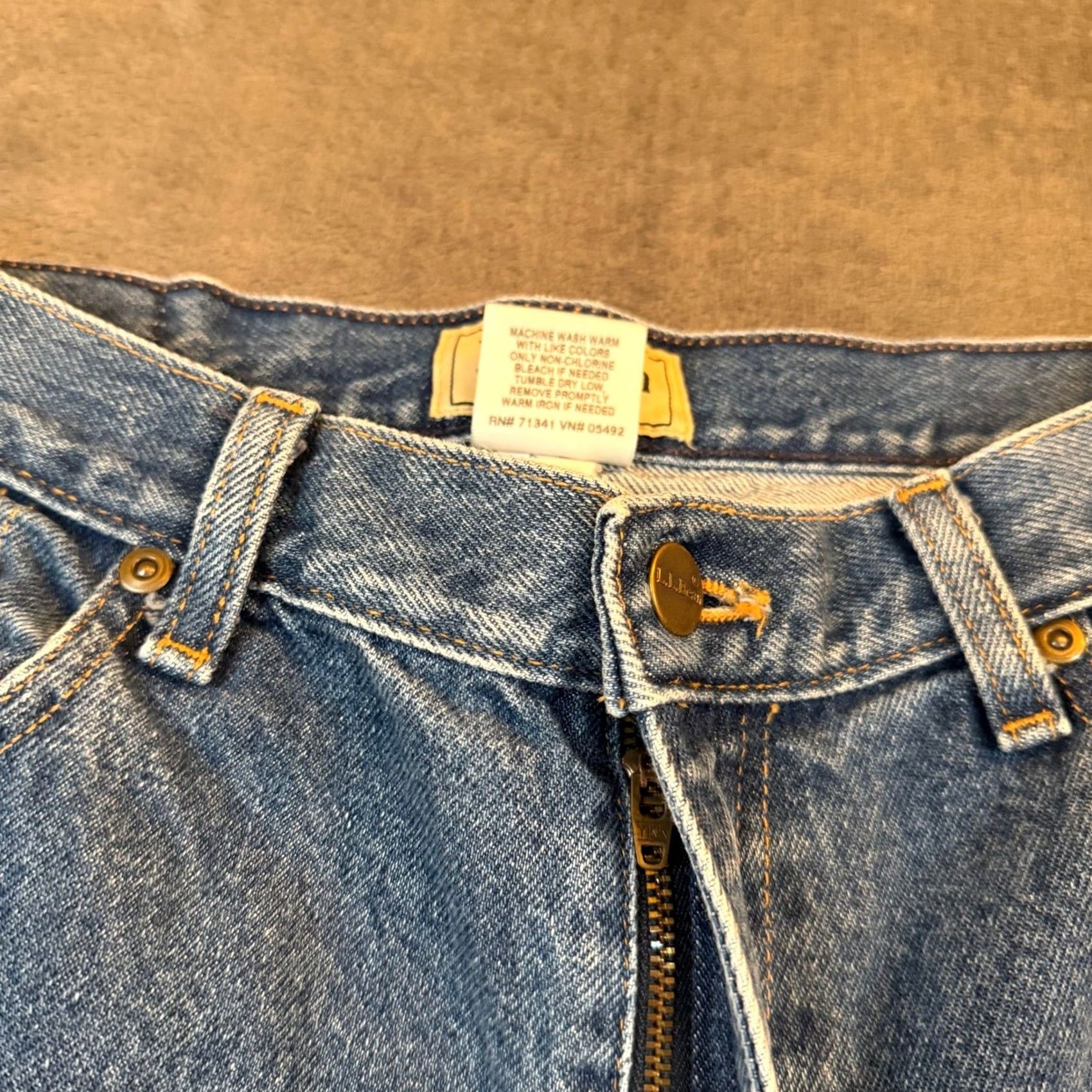 Vintage LL Bean Jeans Womens 12 Petite High Rise Straight Leg Blue 30x27.5" Classic Fit Denim 5-Pocket Button Zip Easy Care Modern N/A Size 34" / US 12 / IT 48 - 6 Thumbnail