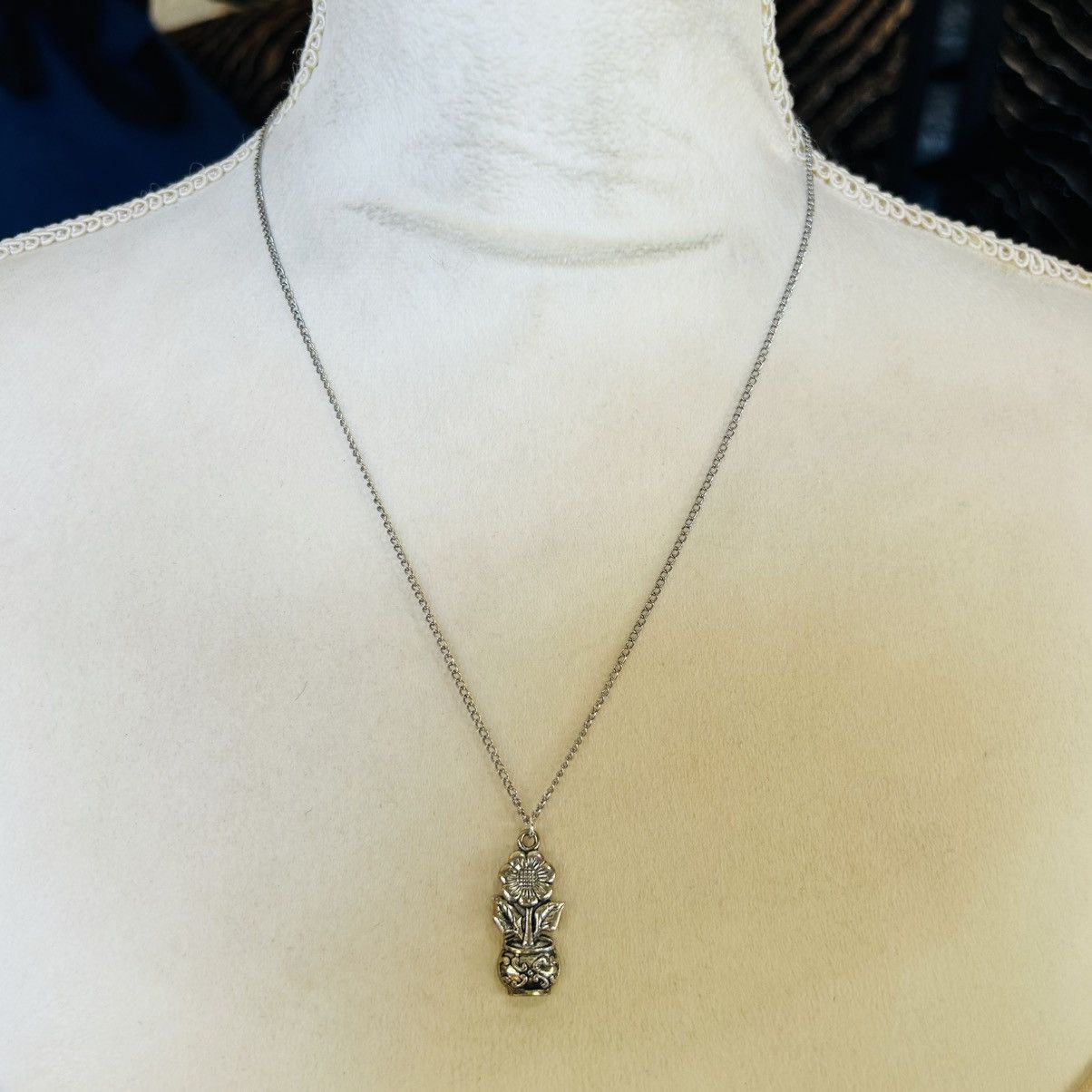 Handmade Handcrafted potted flower pendant on chain necklace Size ONE SIZE - 2 Thumbnail