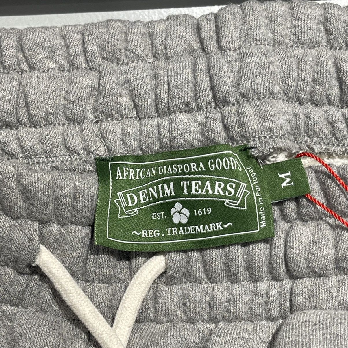 DENIM TEARS Denim Tears The Cotton Wreath Sweatpants Grey Size US 32 / EU 48 - 8 Thumbnail