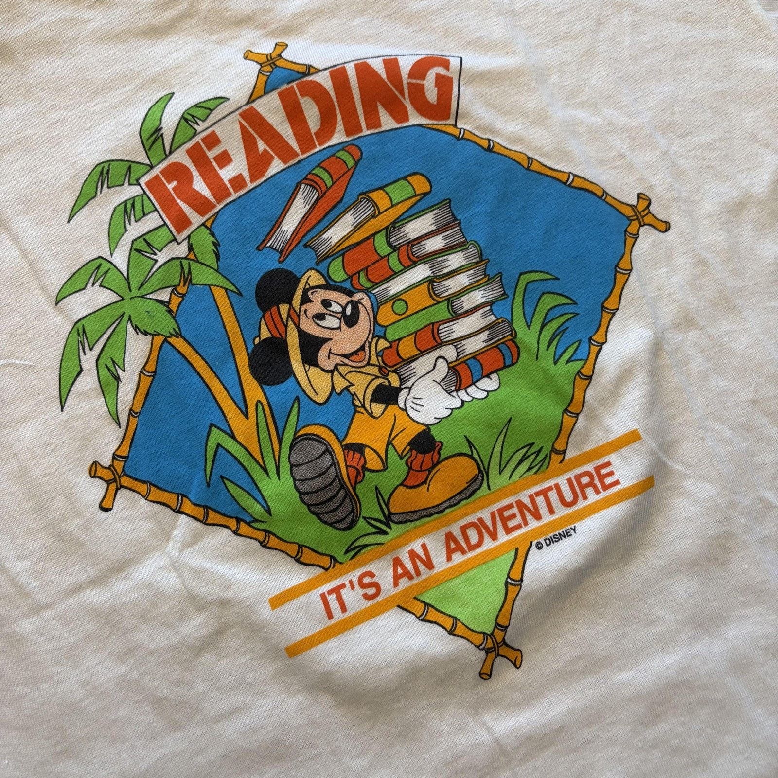 Vintage Vintage Disney Mickey Mouse Reading Shirt Boys XL White Size US XL / EU 56 / 4 - 4 Thumbnail