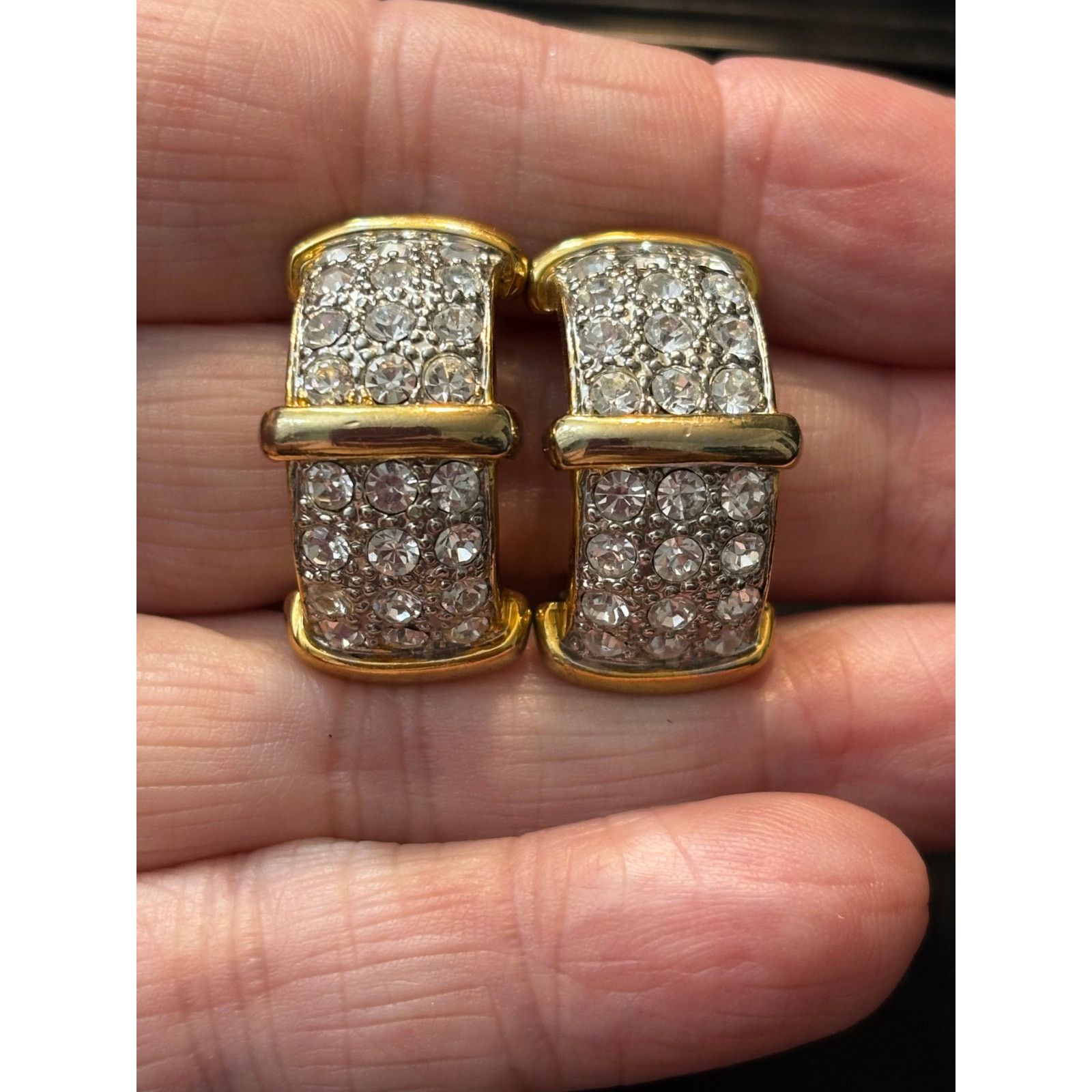 Other Vintage Rhinestone Clip On Earrings Gold Tone 1980s UNSIGNED Size ONE SIZE - 4 Thumbnail