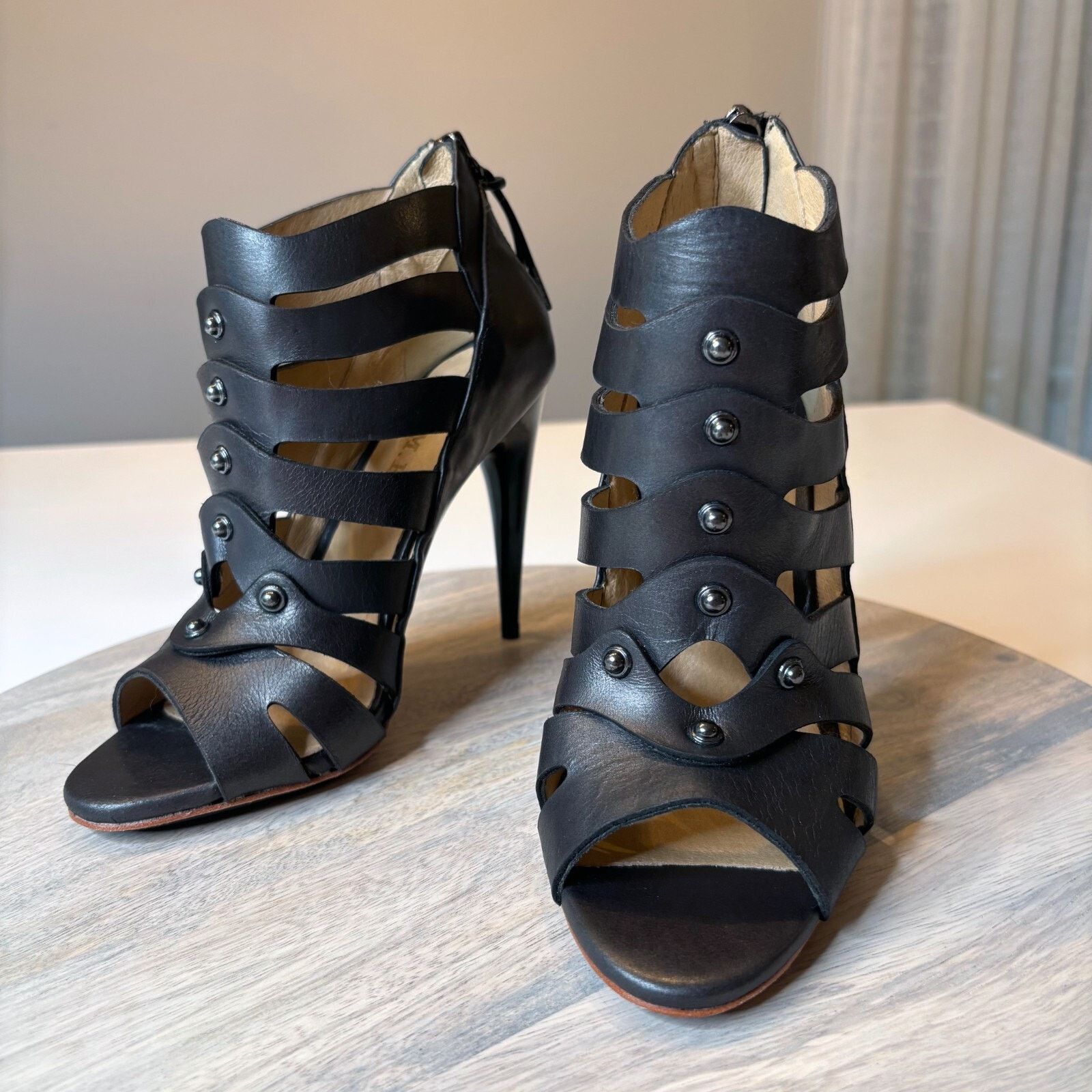 L.A.M.B. L.A.M.B. Black Leather Back Zip Shootie Heels Size 5.5 M Size US 5.5 / IT 35.5 - 2 Thumbnail