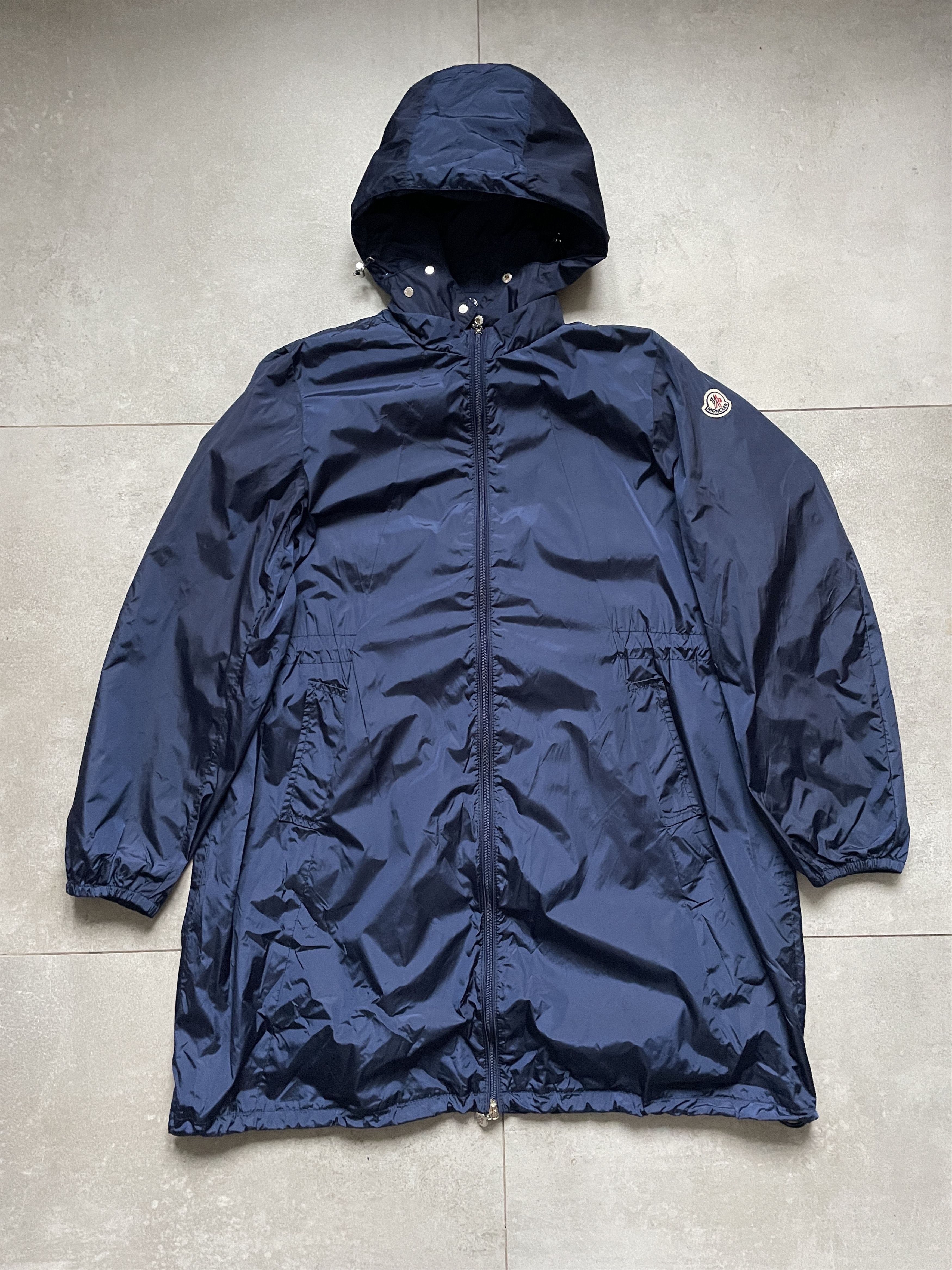 Moncler VINTAGE MONCLER OVERSIZED YASMINE GIUBBOTTO JAPAN RAIN COAT Size XL / US 12-14 / IT 48-50 - 1 Thumbnail