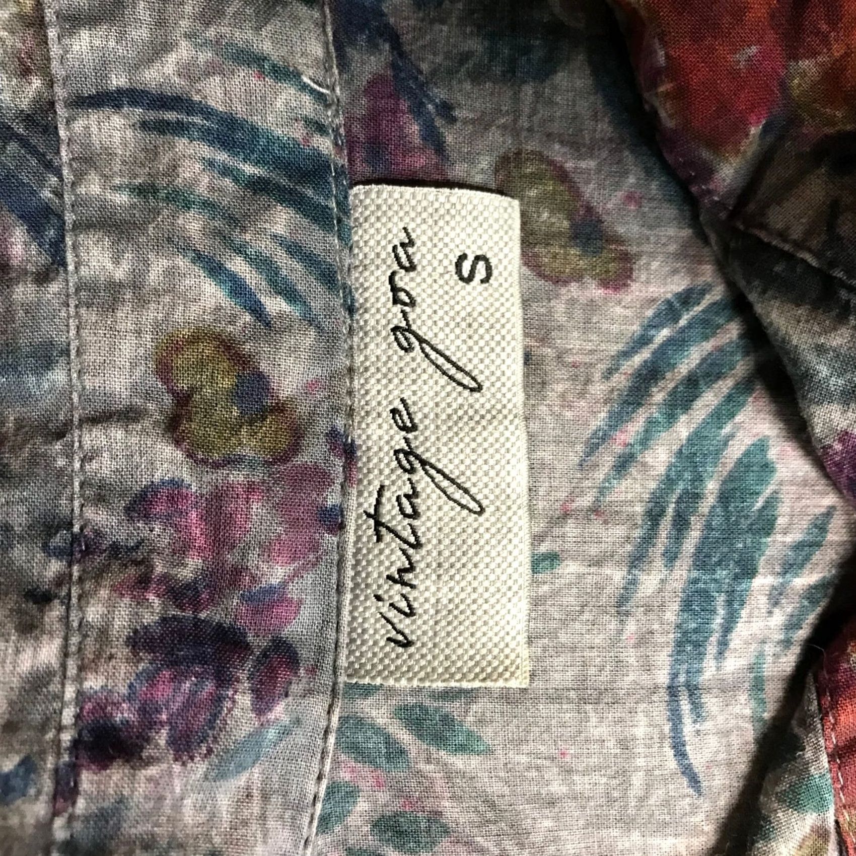 Vintage VINTAGE Goa Patchwork Floral Button Down Shirt Women's S Long Sleeve Size S / US 4 / IT 40 - 6 Thumbnail